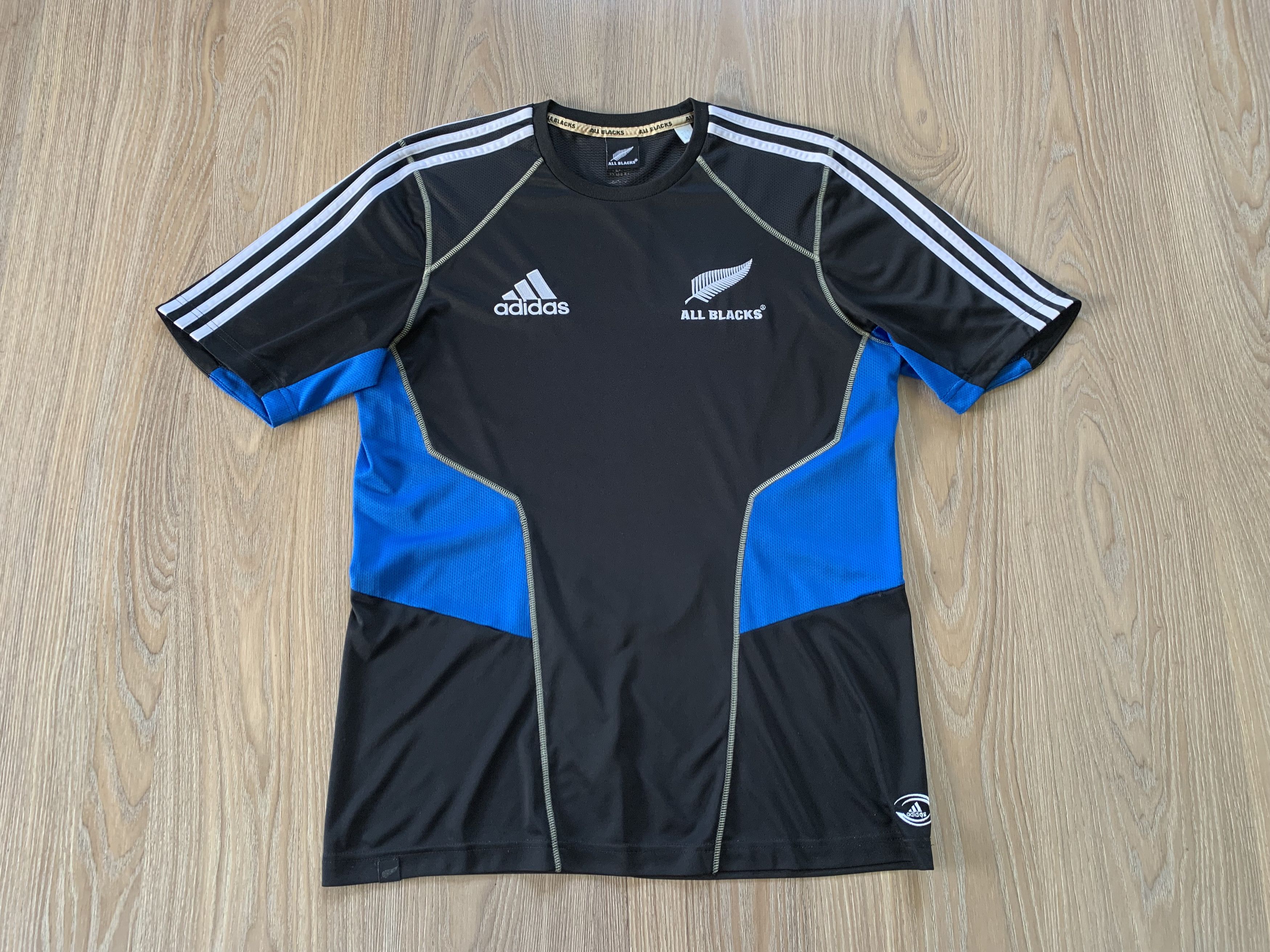 Adidas × All Blacks Adidas All Blacks New Zealand Rugby Jersey 2012 Size US M / EU 48-50 / 2 - 2 Thumbnail