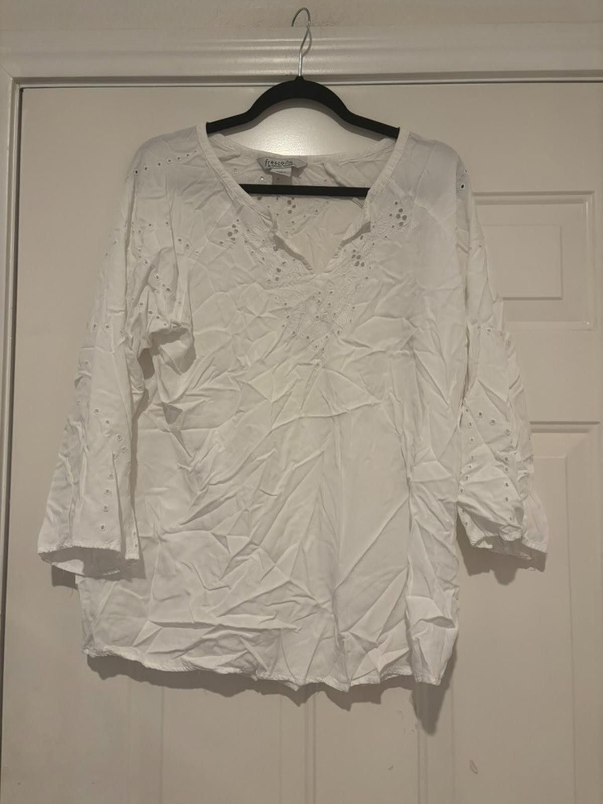Frescobol Carioca Womens sz XL boho Fresco white eyelet shirt #578 Size XL / US 12-14 / IT 48-50 - 1 Thumbnail