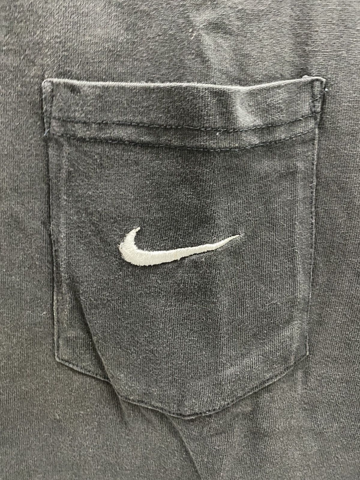 Vintage NIKE SINGLE POCKET Size US M / EU 48-50 / 2 - 2 Thumbnail