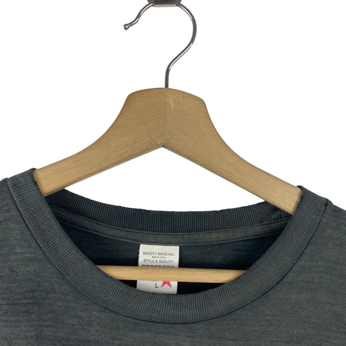 Japanese Brand × Schott Vintage SCHOTT PERFECTO spellout tee Size US L / EU 52-54 / 3 - 5 Thumbnail