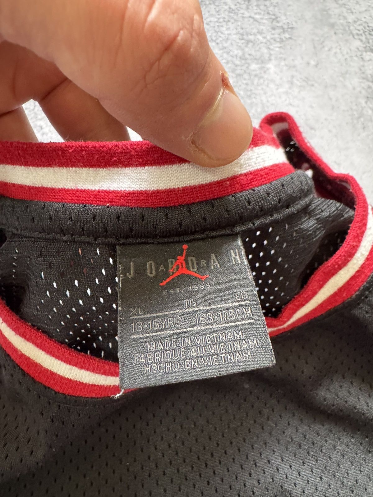 Jordan Brand Early Jordan Brand 23 Jersey Size US S / EU 44-46 / 1 - 5 Thumbnail