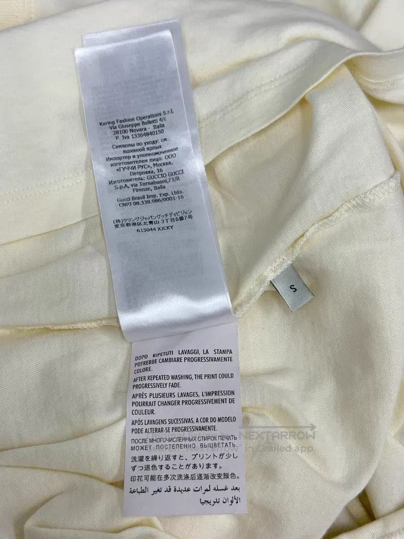 Gucci Gucci White letter short-sleeved T-shirt Size S / US 4 / IT 40 - 8 Thumbnail