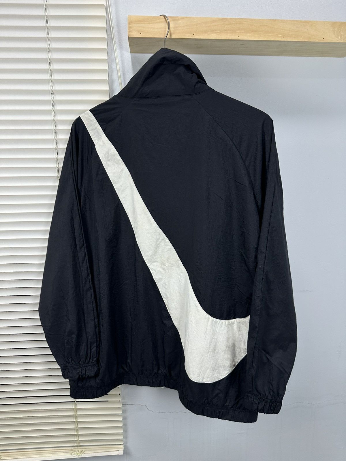 Nike NIKE SWOOSH WINDBREAKER Size US XL / EU 56 / 4 - 10 Thumbnail