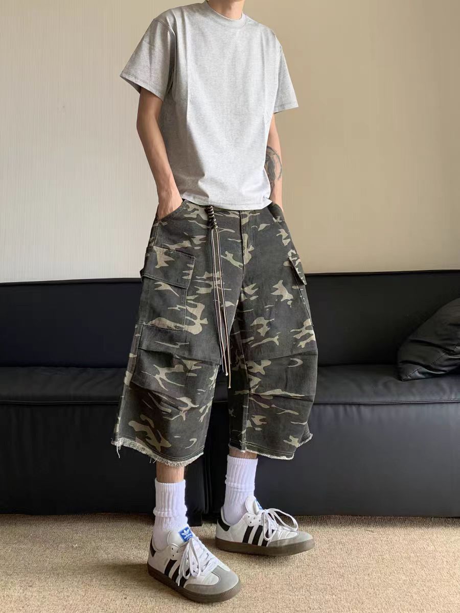 Japanese Brand × Vintage Vintage camouflage fringe workwear baggy casual shorts Size US 33 - 1 Thumbnail