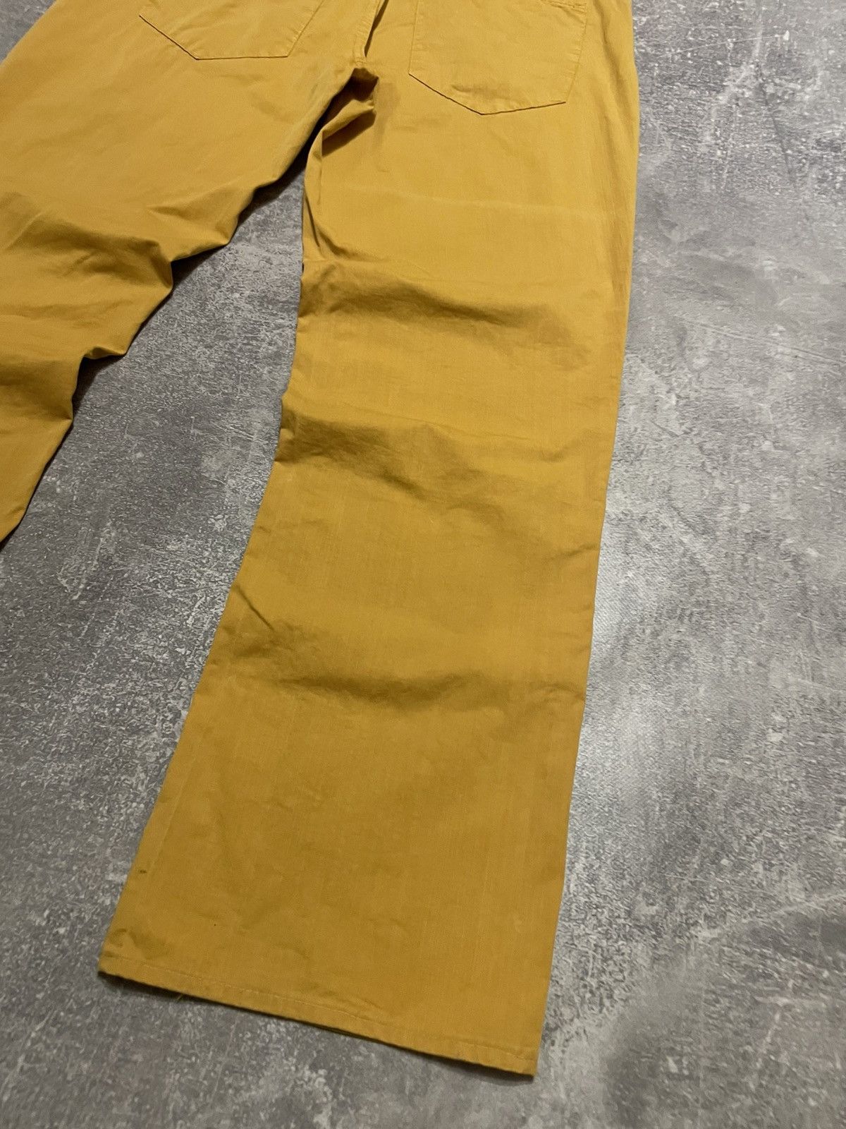 Hugo Boss Vintage Hugo Boss Yellow Pants Y2K Size 34/34 Size US 34 / EU 50 - 18 Thumbnail