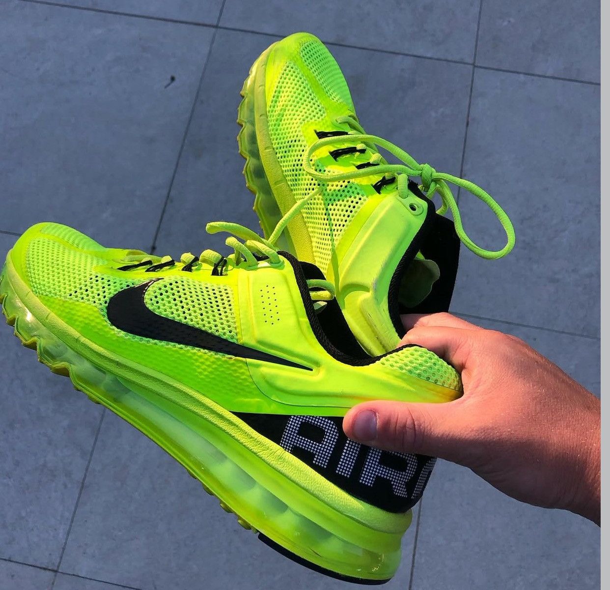 Nike Nike vapourmax 2010 Size US 11 / EU 44 - 4 Thumbnail