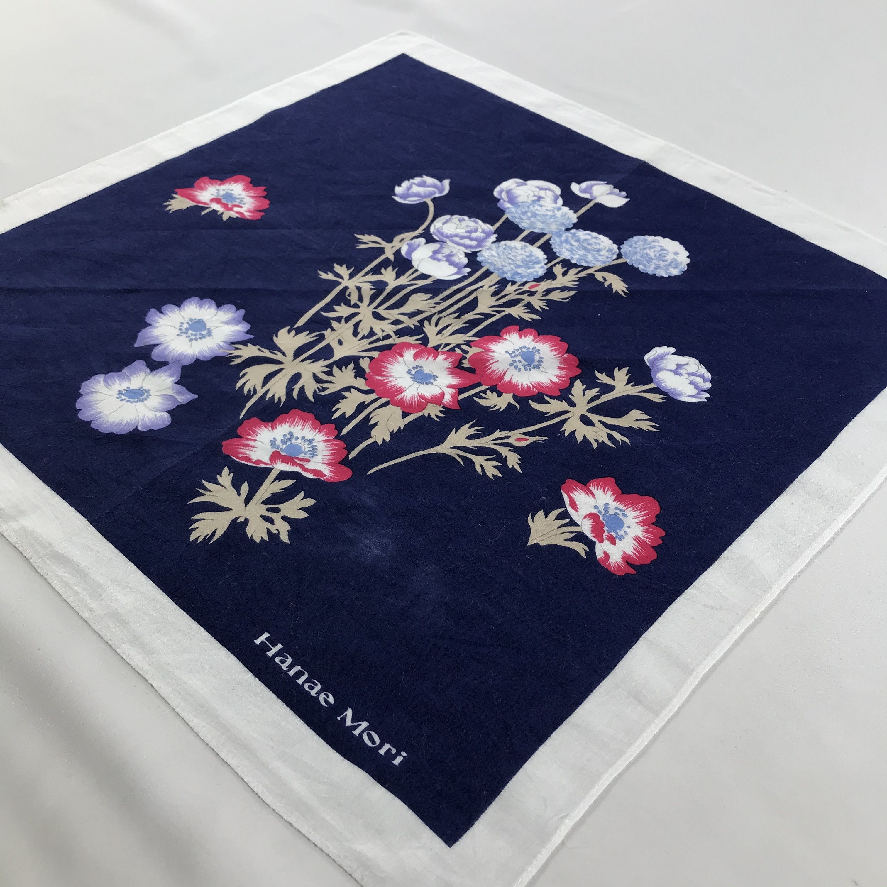 Hanae Mori × Vintage Hanae Mori Bandana / Handkerchief / Neckerchief - S1508 Size ONE SIZE - 2 Thumbnail