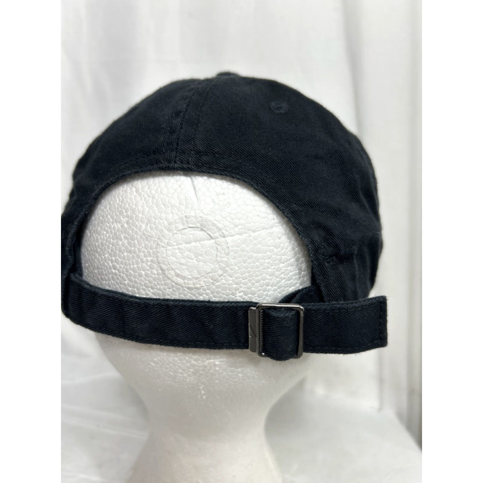 Nike Nike Heritage86 Black Unisex OSFM Swoosh Adjustable Strapback Hat Cap AJ3651-010 Size ONE SIZE - 7 Thumbnail