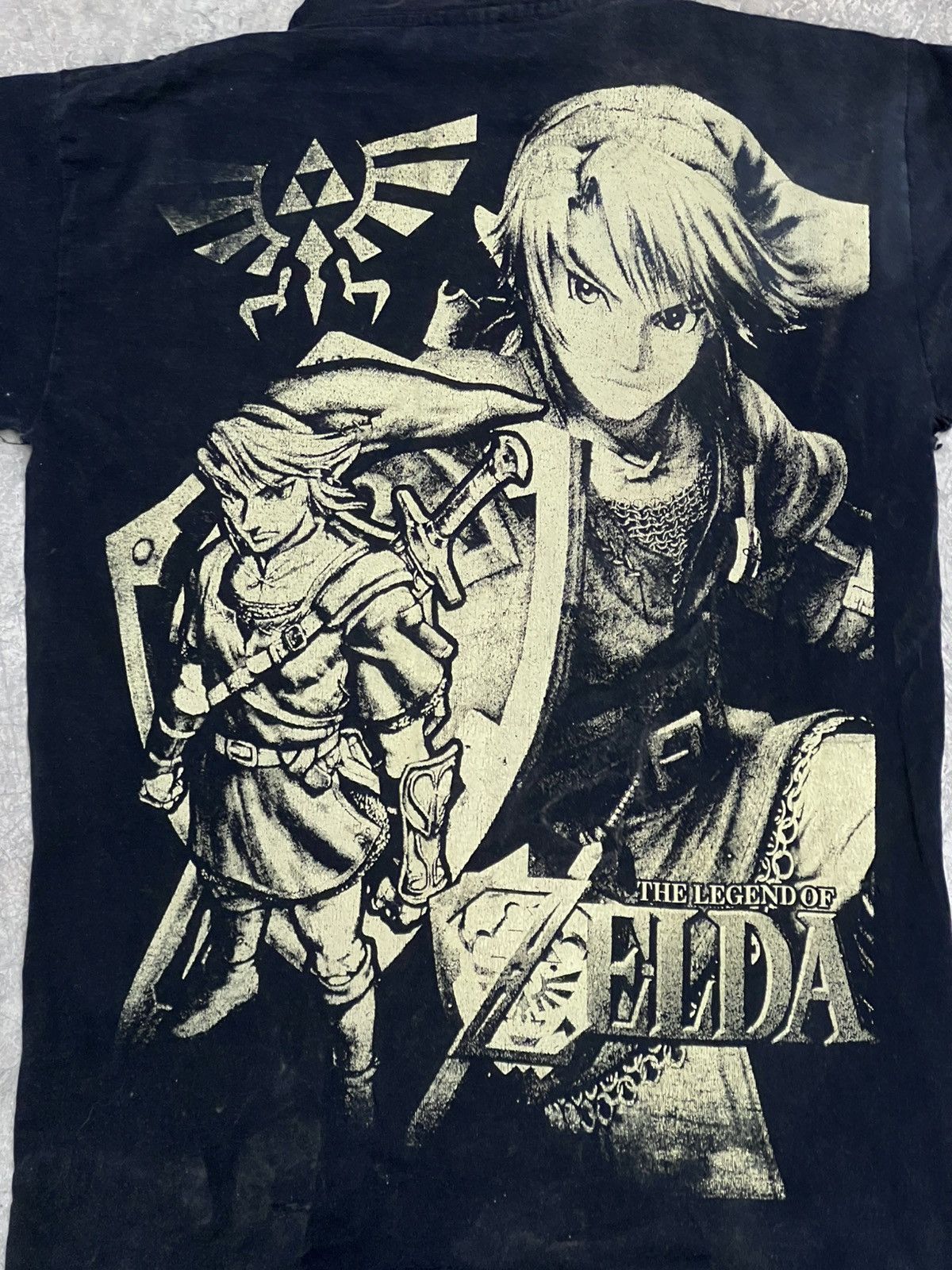 Vintage Zelda vintage t shirt Size US S / EU 44-46 / 1 - 3 Thumbnail