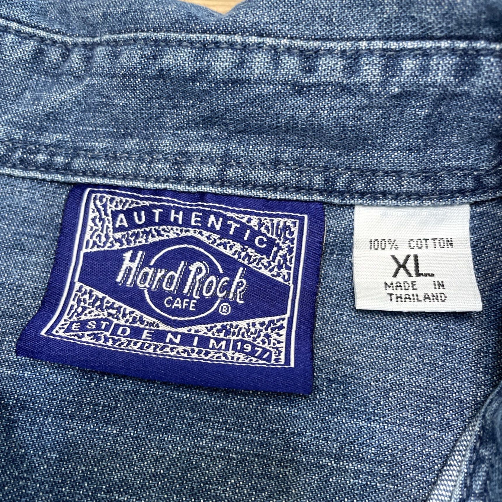 Hard Rock Cafe VINTAGE Hard Rock Cafe Women's Denim Shirt XL Blue 90s Lake Tahoe Button-Up Women Size XL / US 12-14 / IT 48-50 - 2 Thumbnail