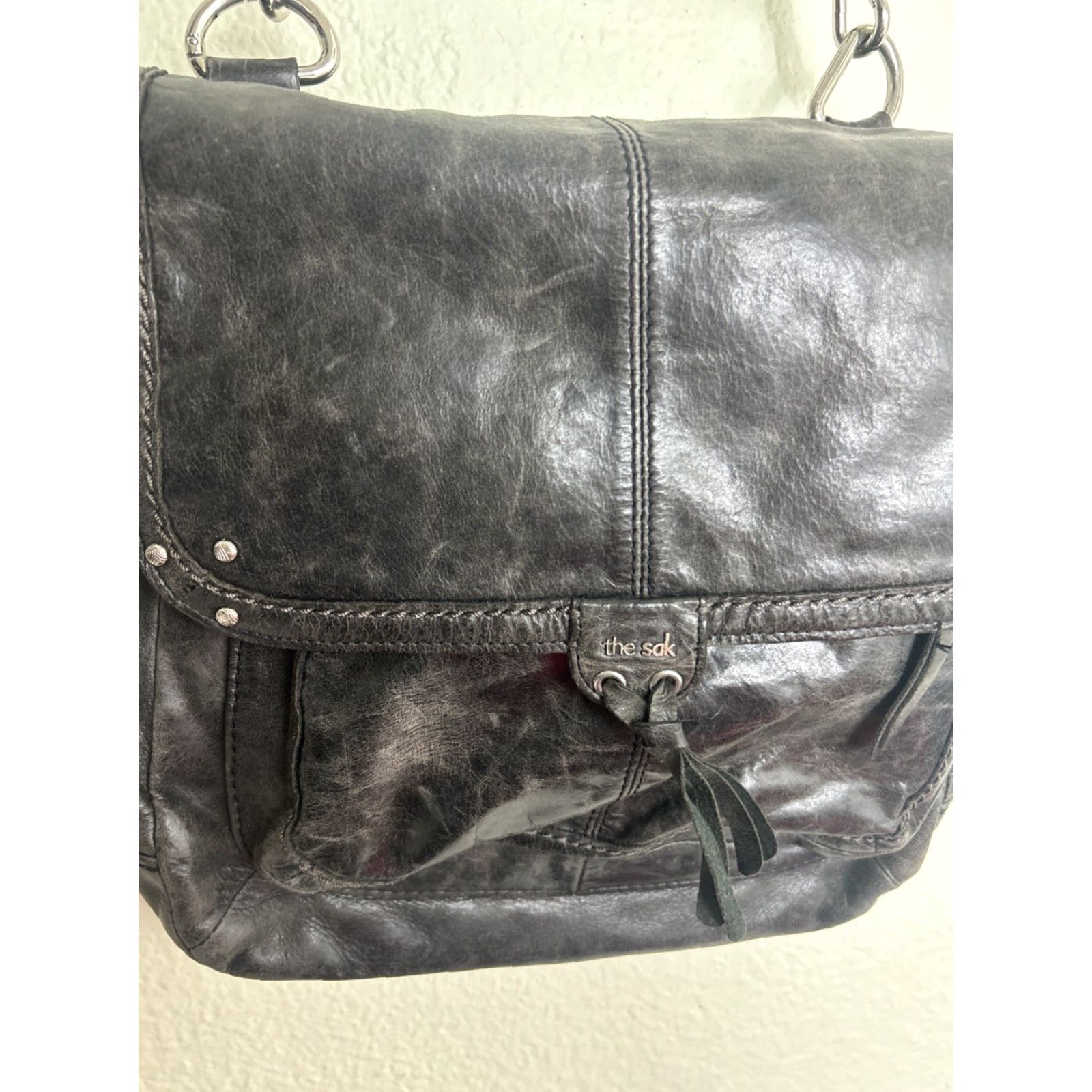 The Sak The Sak Ventura Leather Convertible Backpack / Shoulder Bag Womens Gray Leather 11x12.5x3 Snap Distressed Convertible Bag Features Size ONE SIZE - 3 Thumbnail