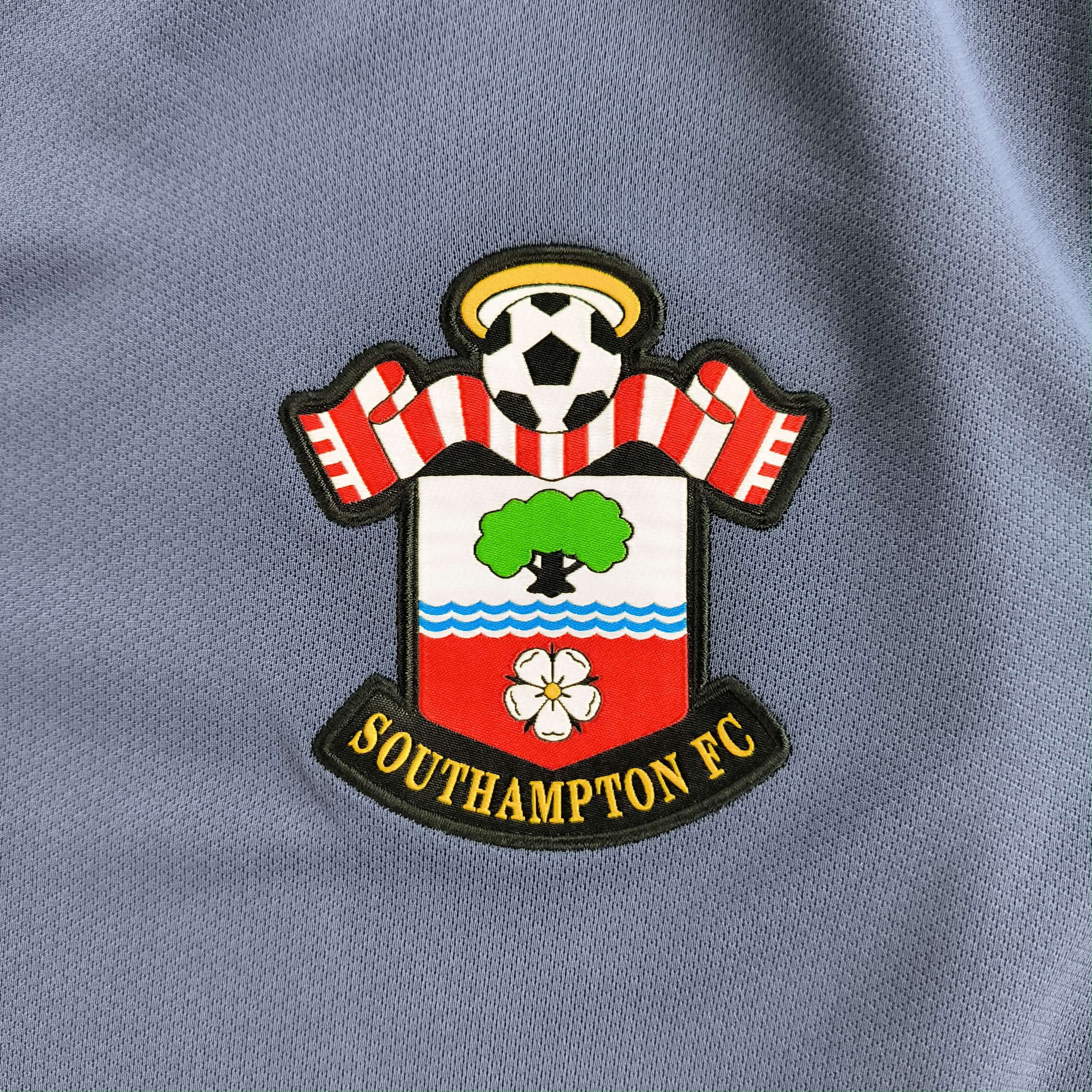Under Armour Southampton 2019-20 Under Armour training football jersey L Size US L / EU 52-54 / 3 - 3 Thumbnail