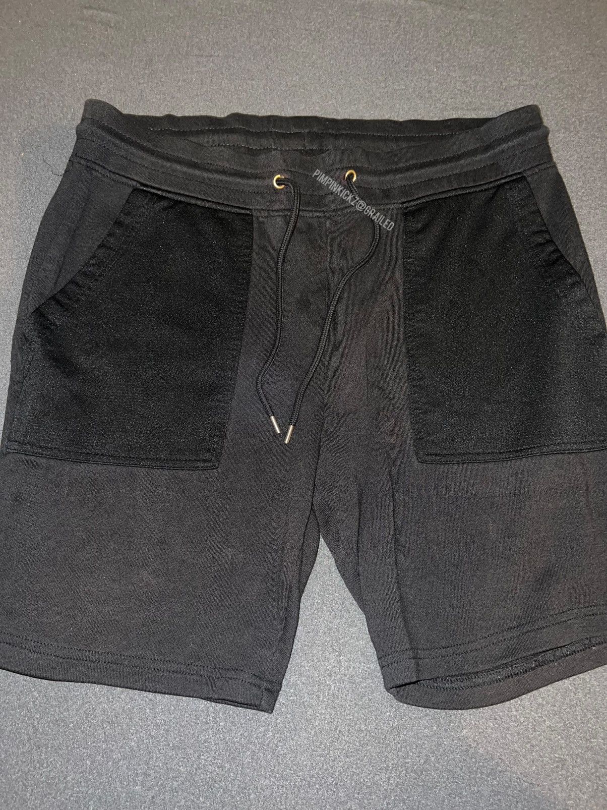 Forever 21 Mens Forever 21 black shorts (M) Size US 34 / EU 50 - 1 Thumbnail