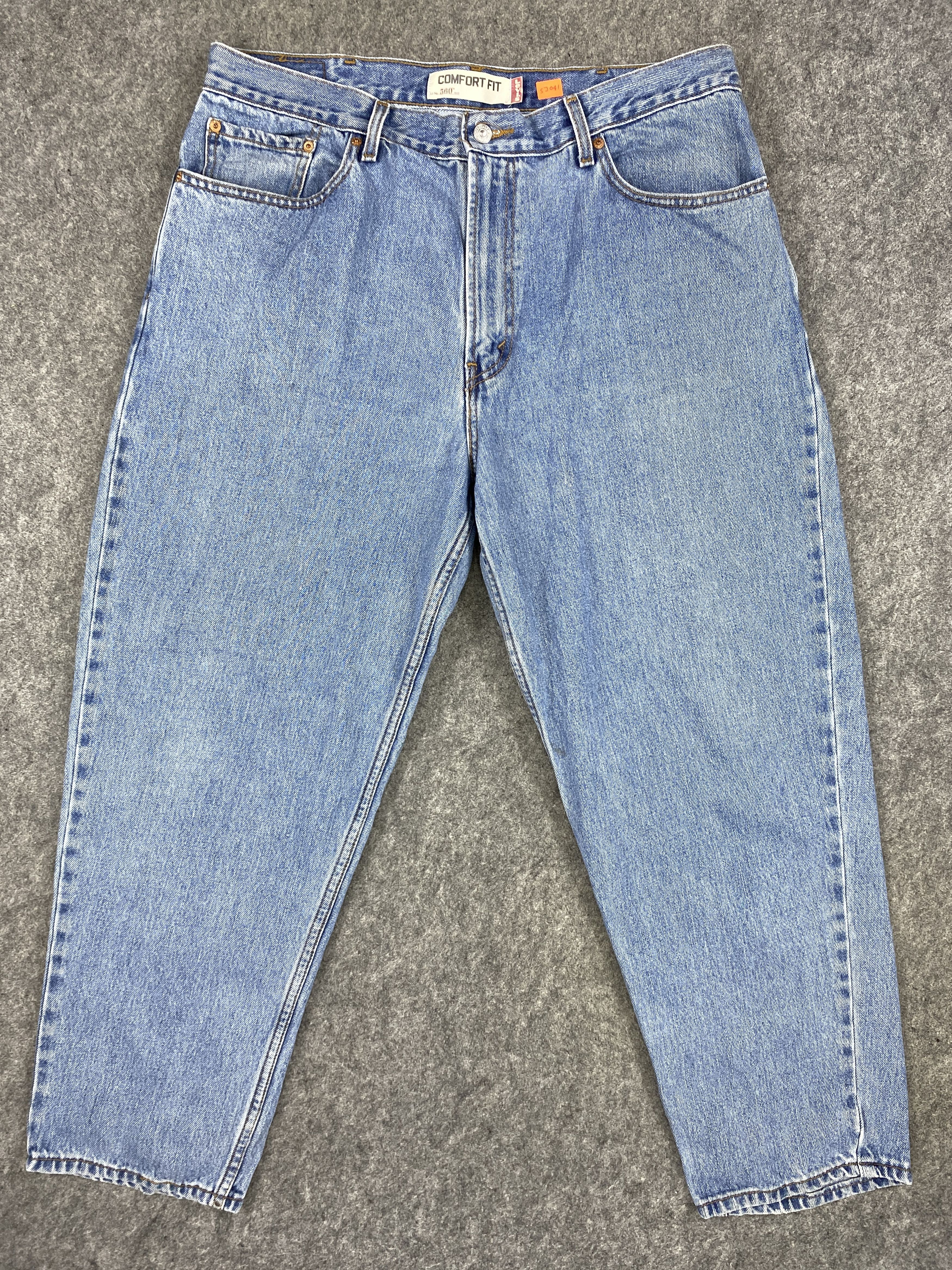 Levi's Blue Vintage Levi's 560 Jeans 38x28.5 Denim -SJ041 Size US 38 / EU 54 - 1 Thumbnail
