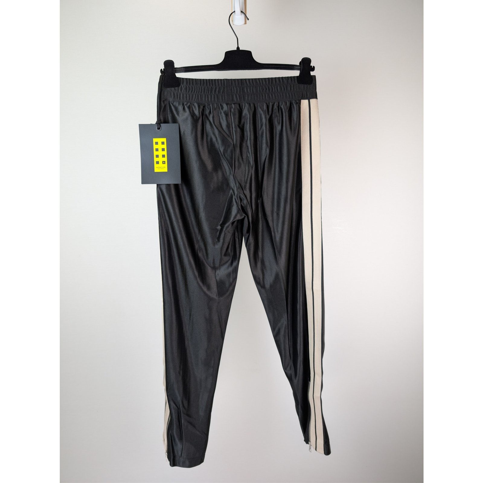 Moncler × Palm Angels o1rshd1 Shiny Track Pants in Black Size US 36 / EU 52 - 9 Thumbnail