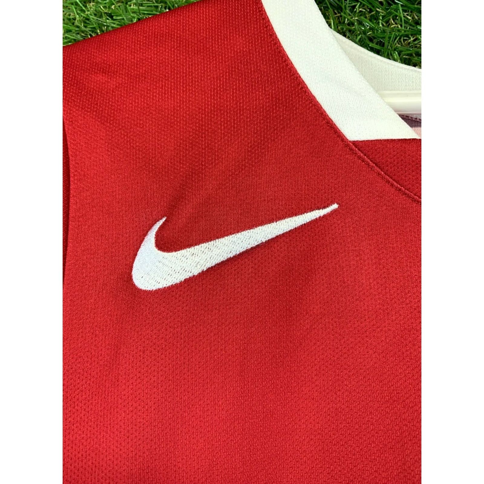 Nike NIKE Dri-FIT WOMEN SHIRT T-SHIRT JERSEY SIZE M Red and White Football Soccer Template Casual Size M / US 6-8 / IT 42-44 - 5 Thumbnail