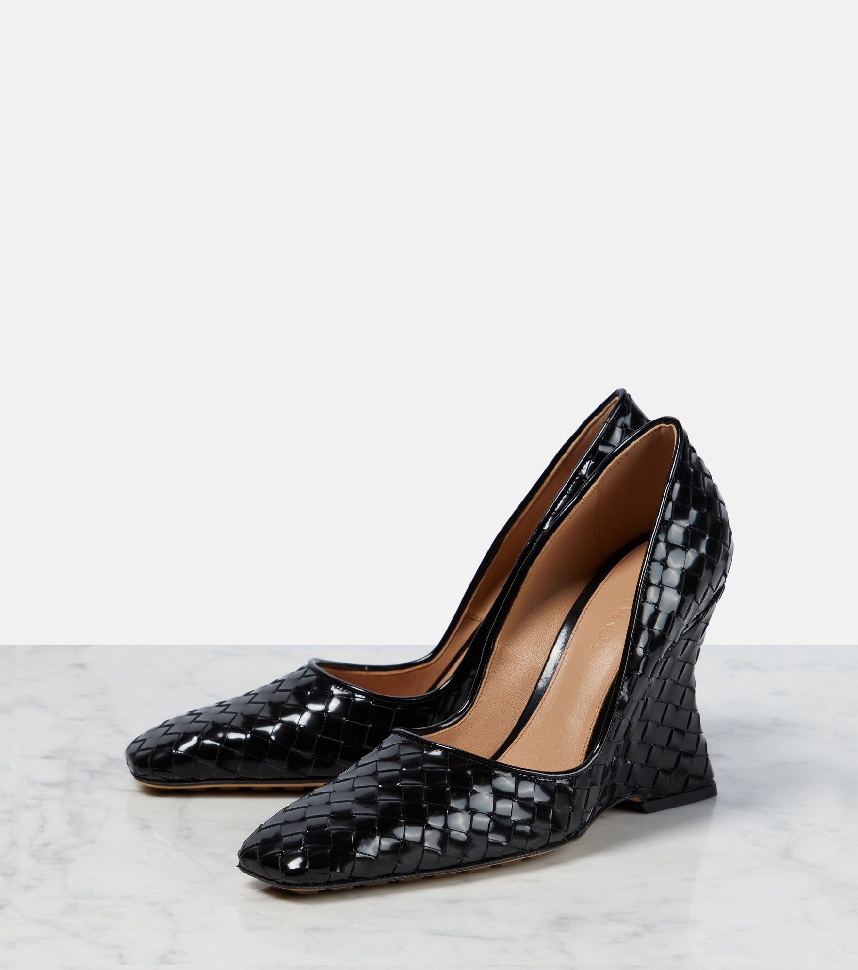 Bottega Veneta o1y0725 Leather Pumps in Black Size US 9 / IT 39 - 2 Thumbnail