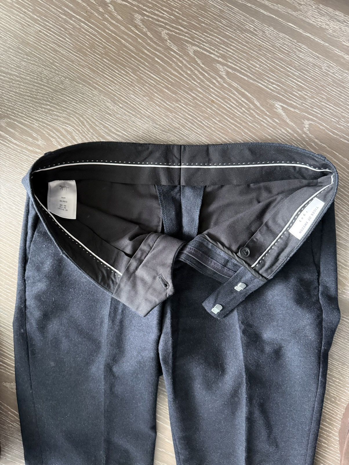 Tiger of Sweden Navy Wool Flannel Trousers Size US 30 / EU 46 - 3 Thumbnail