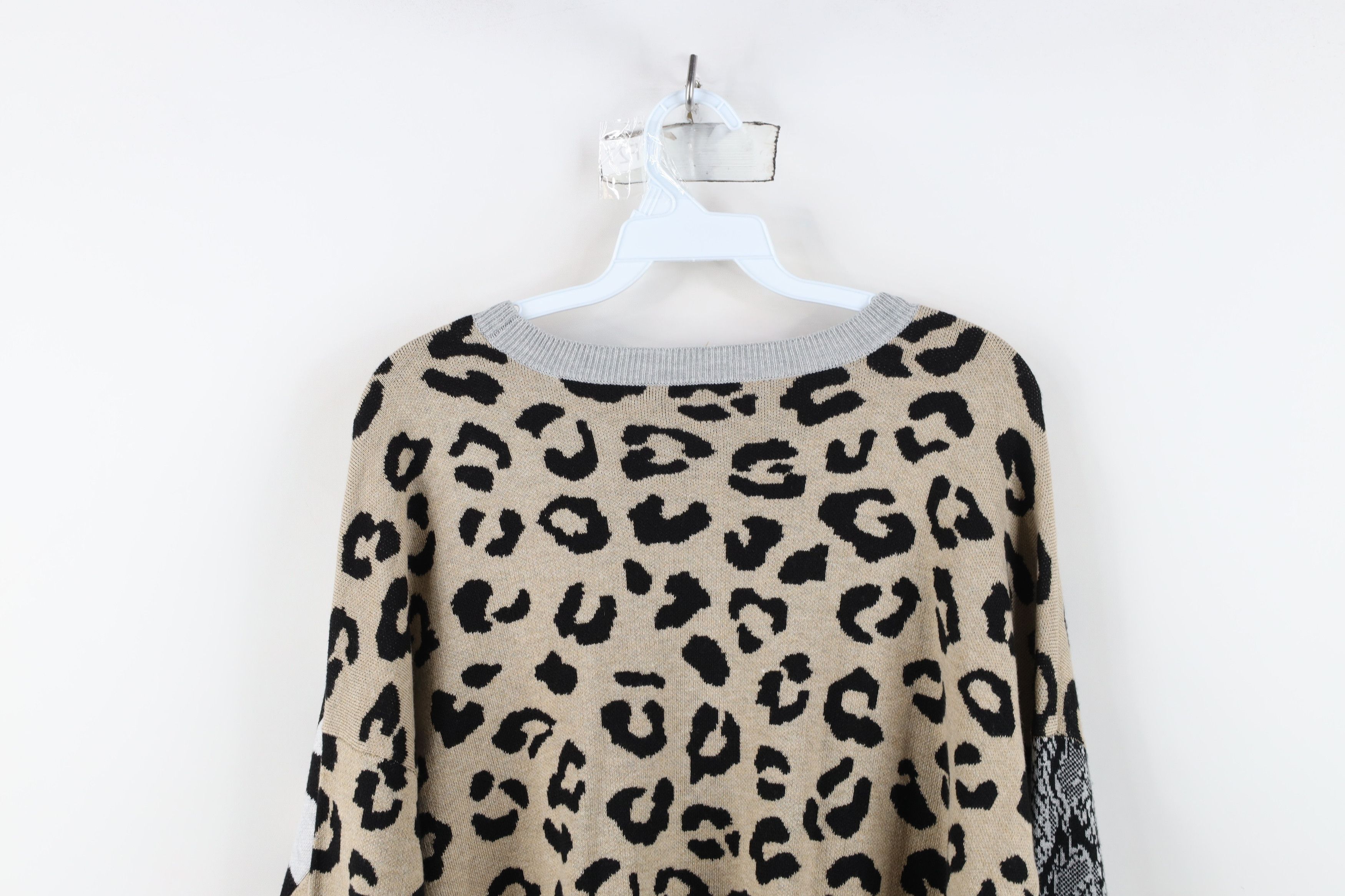 Vintage Vintage 90s Y2K Streetwear Nature Animal Print Sweater Size 3XL / US 20-22 - 10 Thumbnail