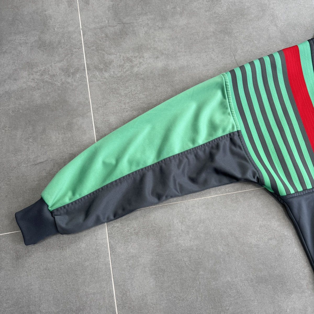 Puma Vintage Puma Track Suit Set Jacket / Joggers 80s 90s Y2K Size US S / EU 44-46 / 1 - 14 Thumbnail