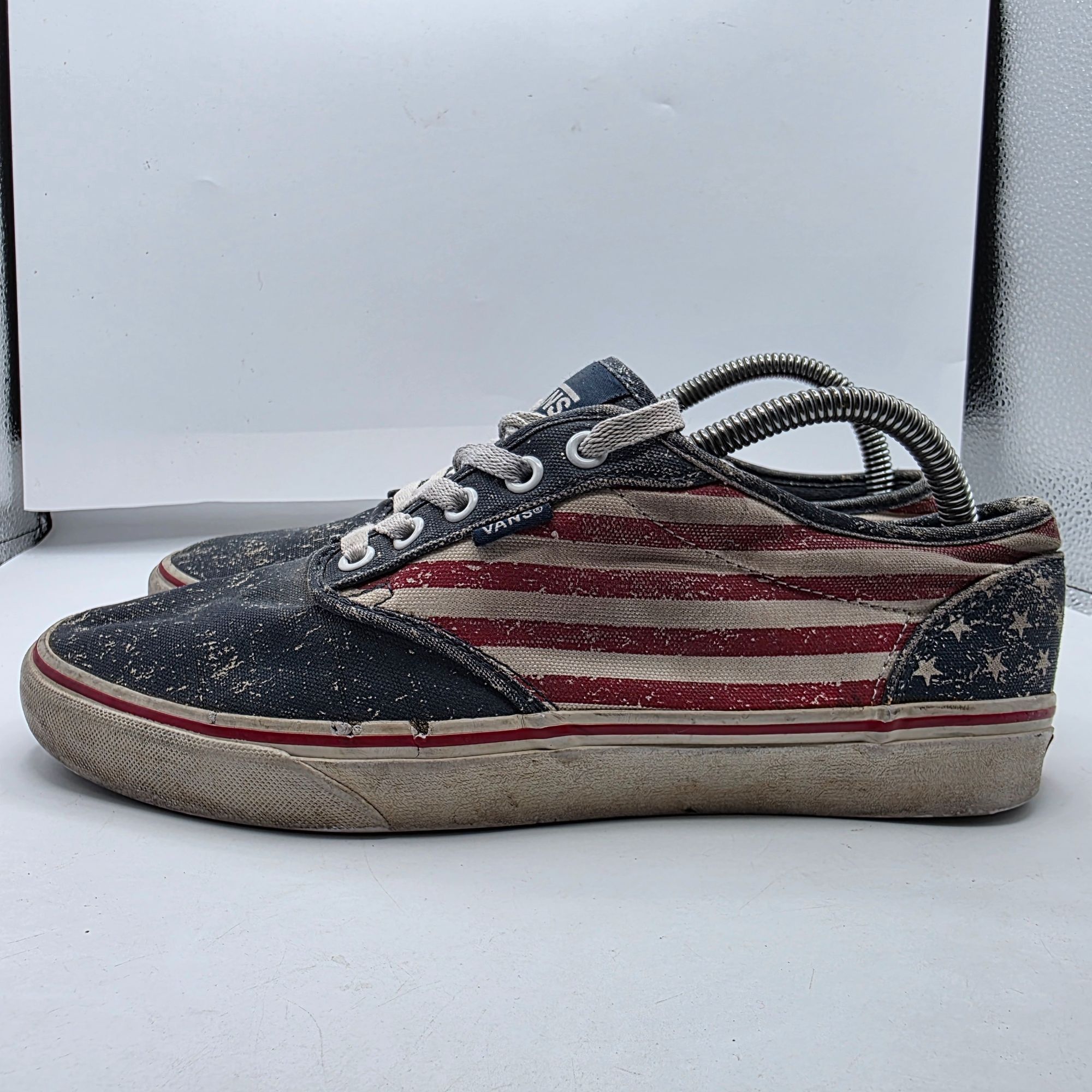 Vans Vans Atwood Mens Size 9 Red White Blue Shoes American Flag C Size US 9 / EU 42 - 10 Thumbnail
