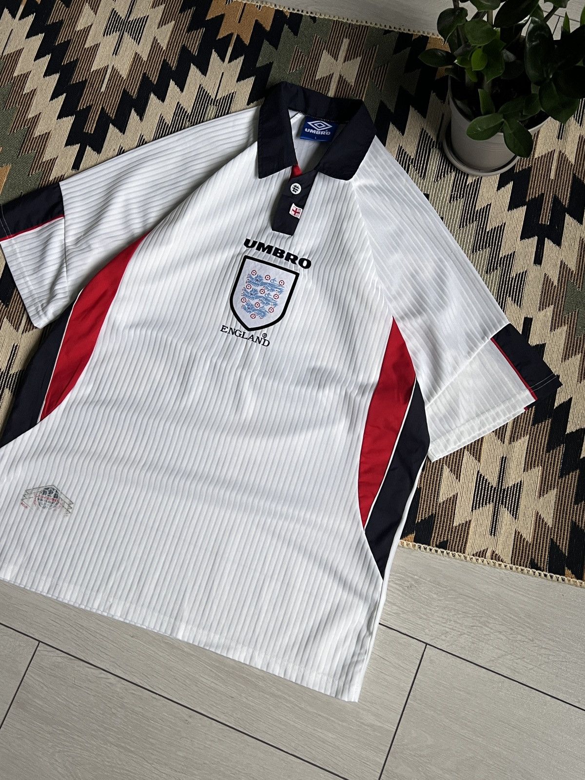 Umbro Vintage England 1997/99 National Umbro Home Jersey Size US L / EU 52-54 / 3 - 4 Thumbnail
