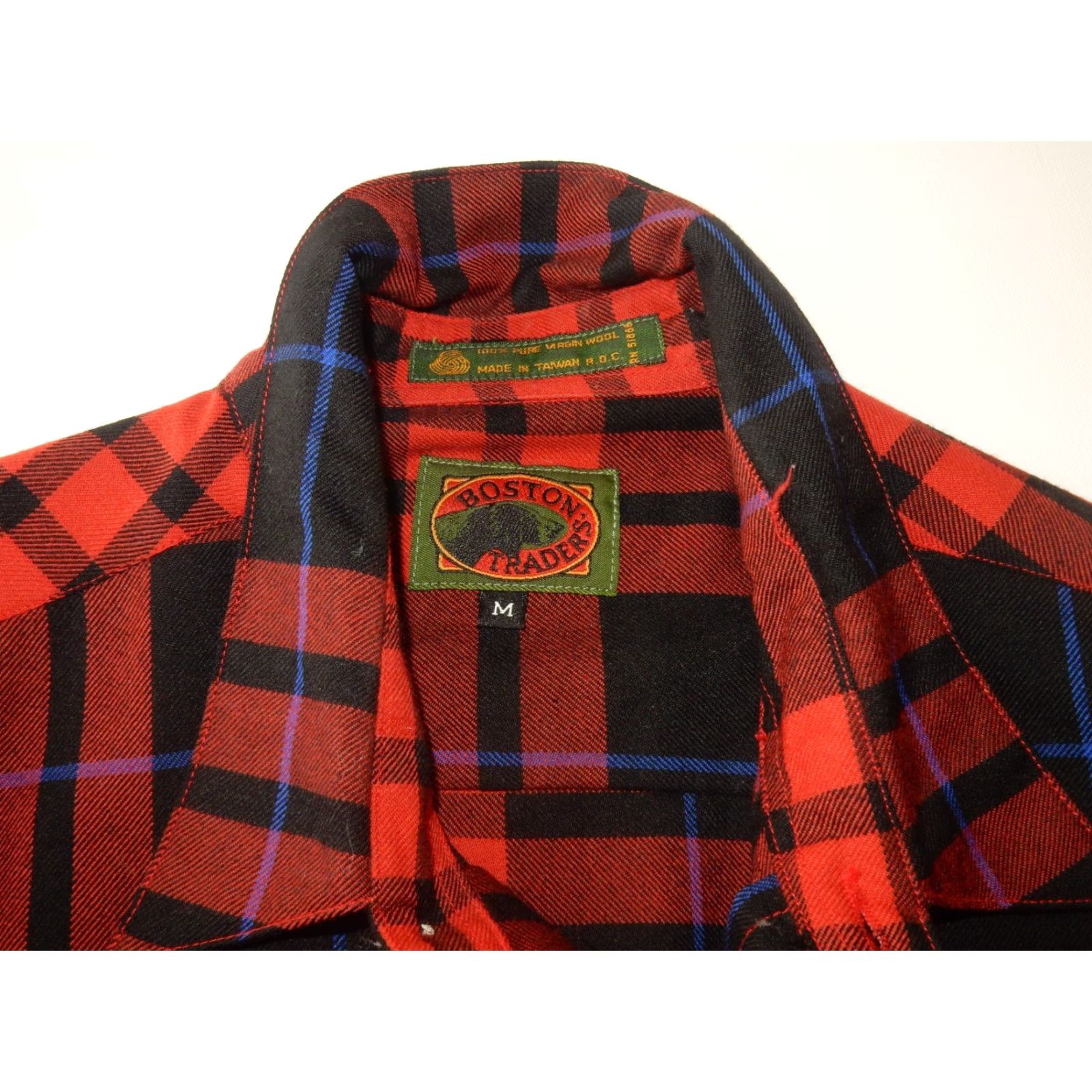 Vintage VINTAGE Boston Traders Shirt Men Button-Up Plaid 100% Wool Red M Size US M / EU 48-50 / 2 - 3 Thumbnail