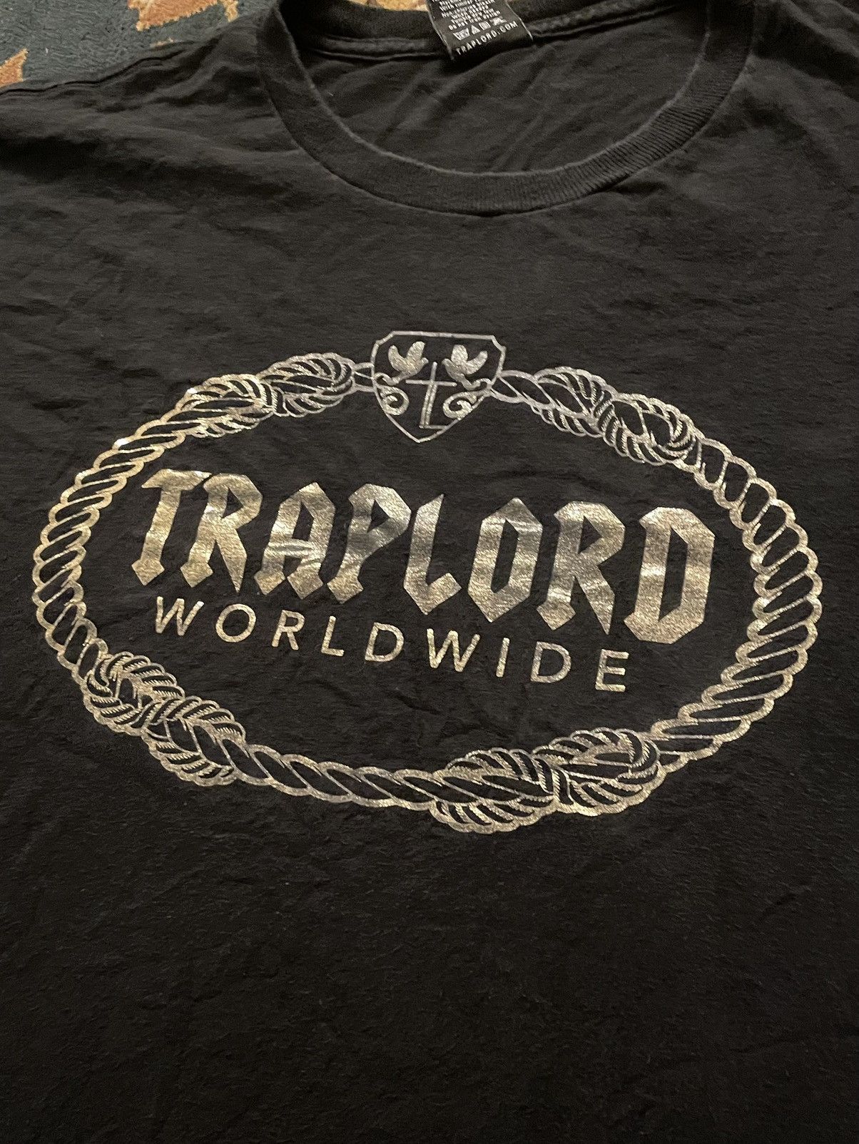 Rap Tees Vintage Y2K Traplord Worldwide Silver Black SS T-Shirt Size US XXL / EU 58 / 5 - 3 Thumbnail