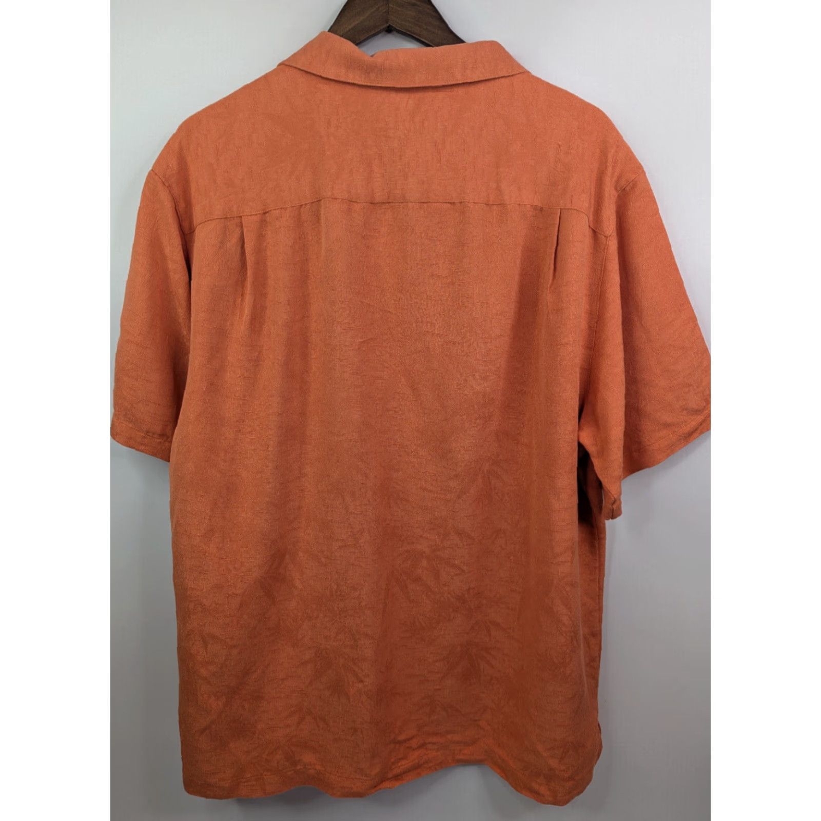 Vintage Caribbean Joe Button-Up Shirt Men's XL Orange Textured Leaf Print Short Sleeve loop collar Size US XL / EU 56 / 4 - 2 Thumbnail