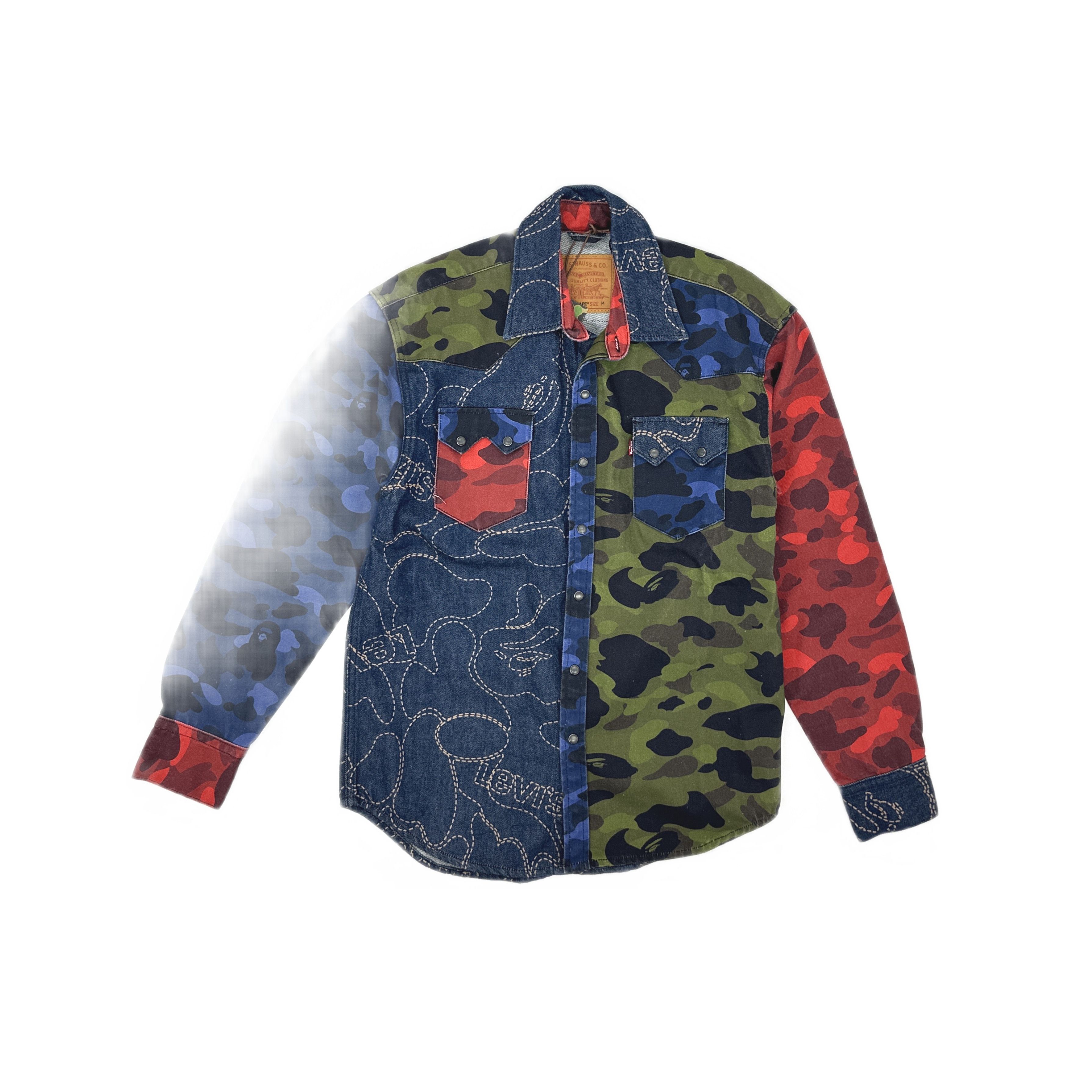 Bape A BATHING APE x Levi's Camo Button Up Shirt Size M Size US M / EU 48-50 / 2 - 1 Thumbnail