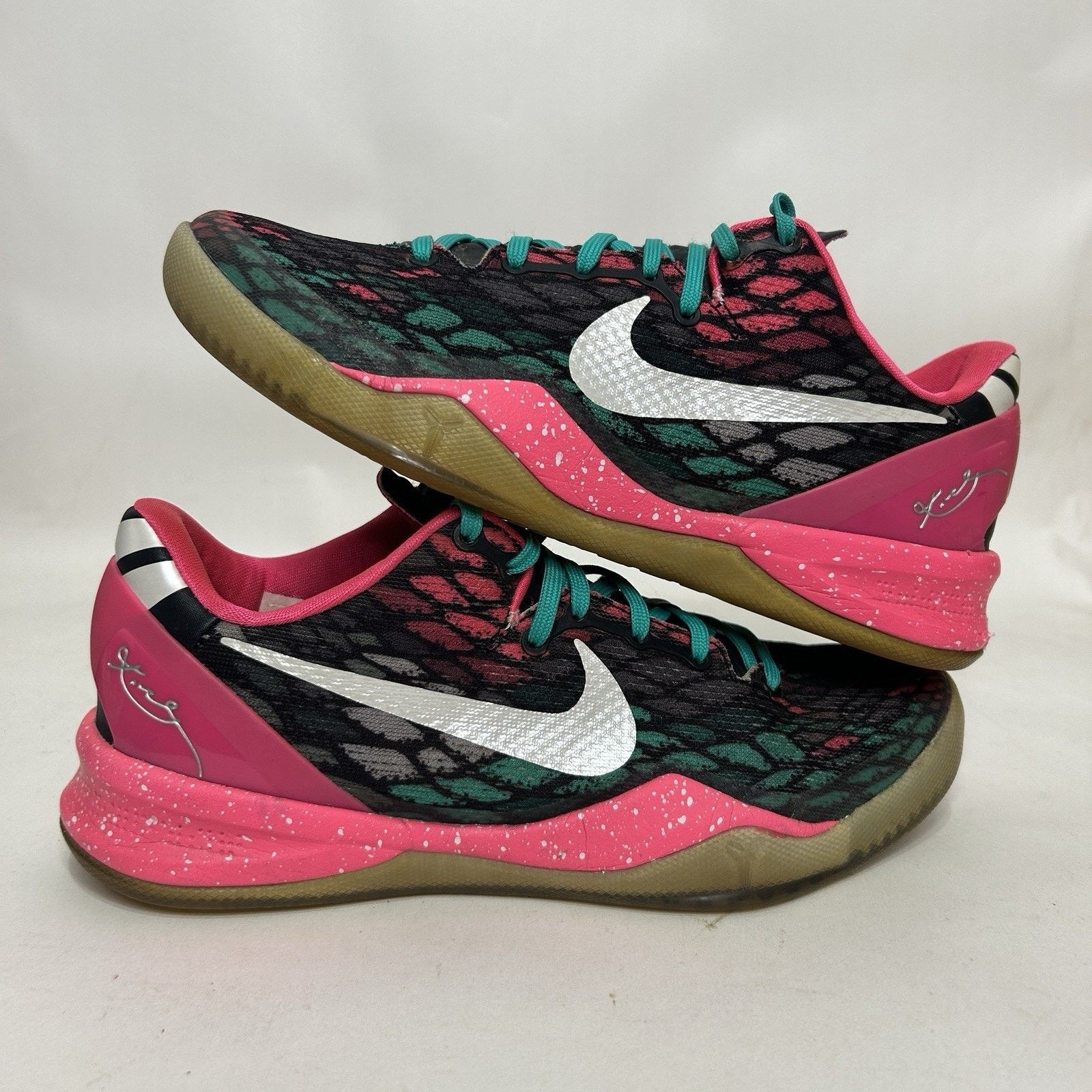 Nike Nike Kobe 8 ID “South Beach” Size US 7 / EU 40 - 1 Thumbnail