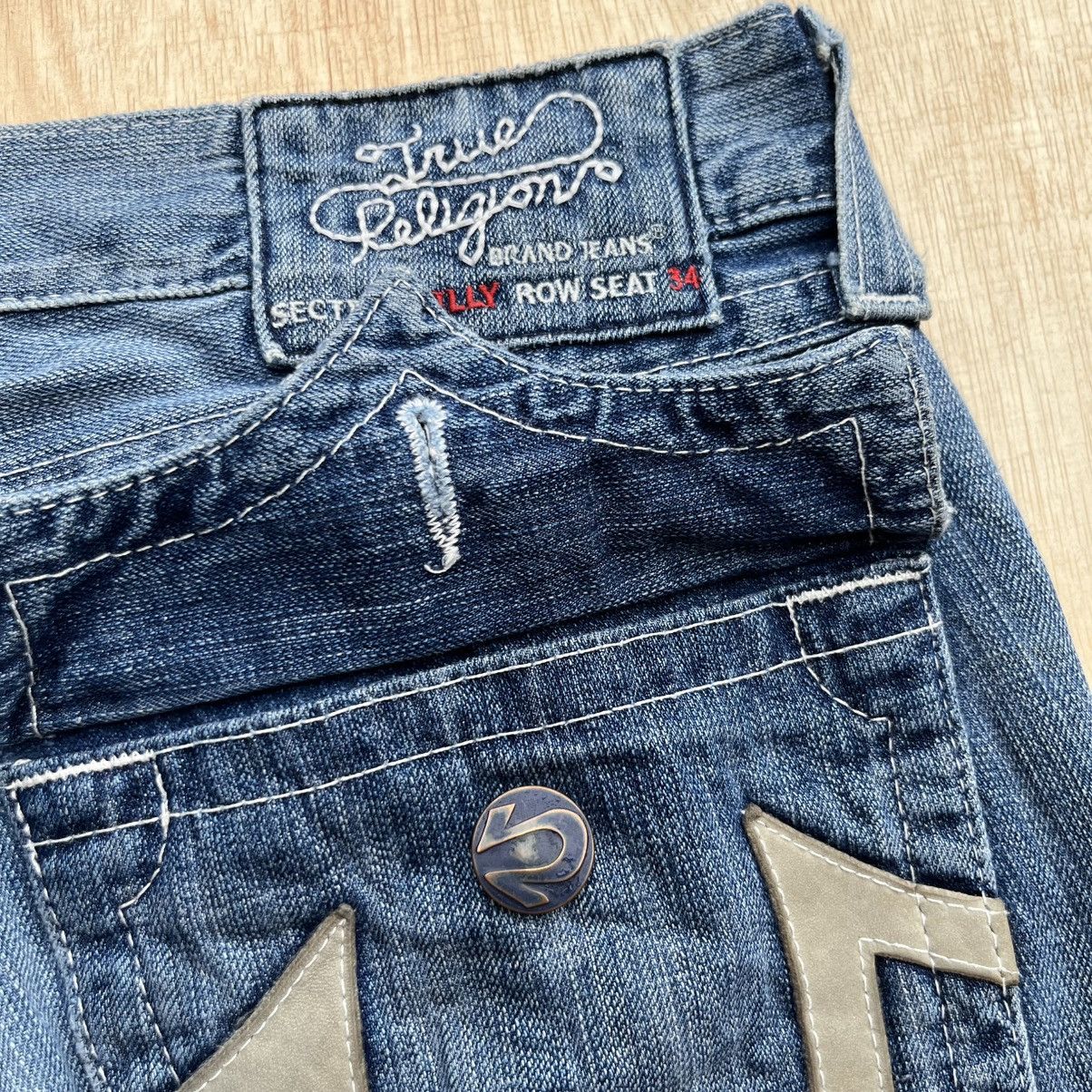 True Religion TRUE RELIGION VINTAGE DISTRESSED FLARED DENIM Size US 32 / EU 48 - 3 Thumbnail