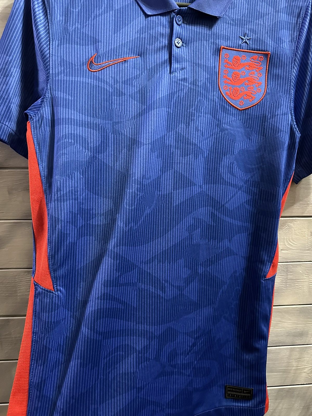 Nike Rare Soccer T-Shirt Nike England Hype Y2K Style. Size US XS / EU 42 / 0 - 4 Thumbnail