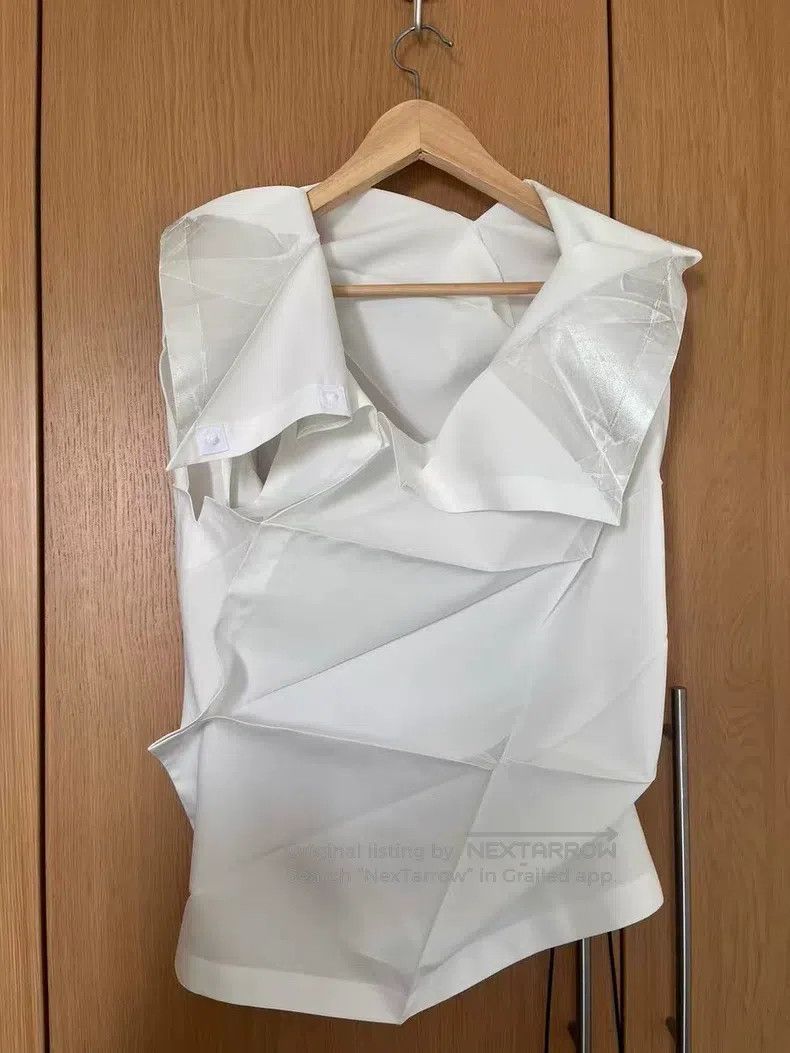 Issey Miyake Issey Miyake Origami vest Size L / US 10 / IT 46 - 8 Thumbnail