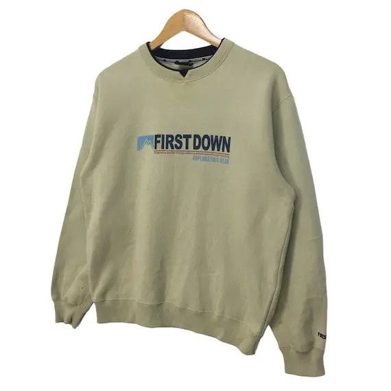 Vintage Vtg FIRST DOWN USA Crewneck Sweatshirt Spell Out Streetwear Size US M / EU 48-50 / 2 - 4 Thumbnail
