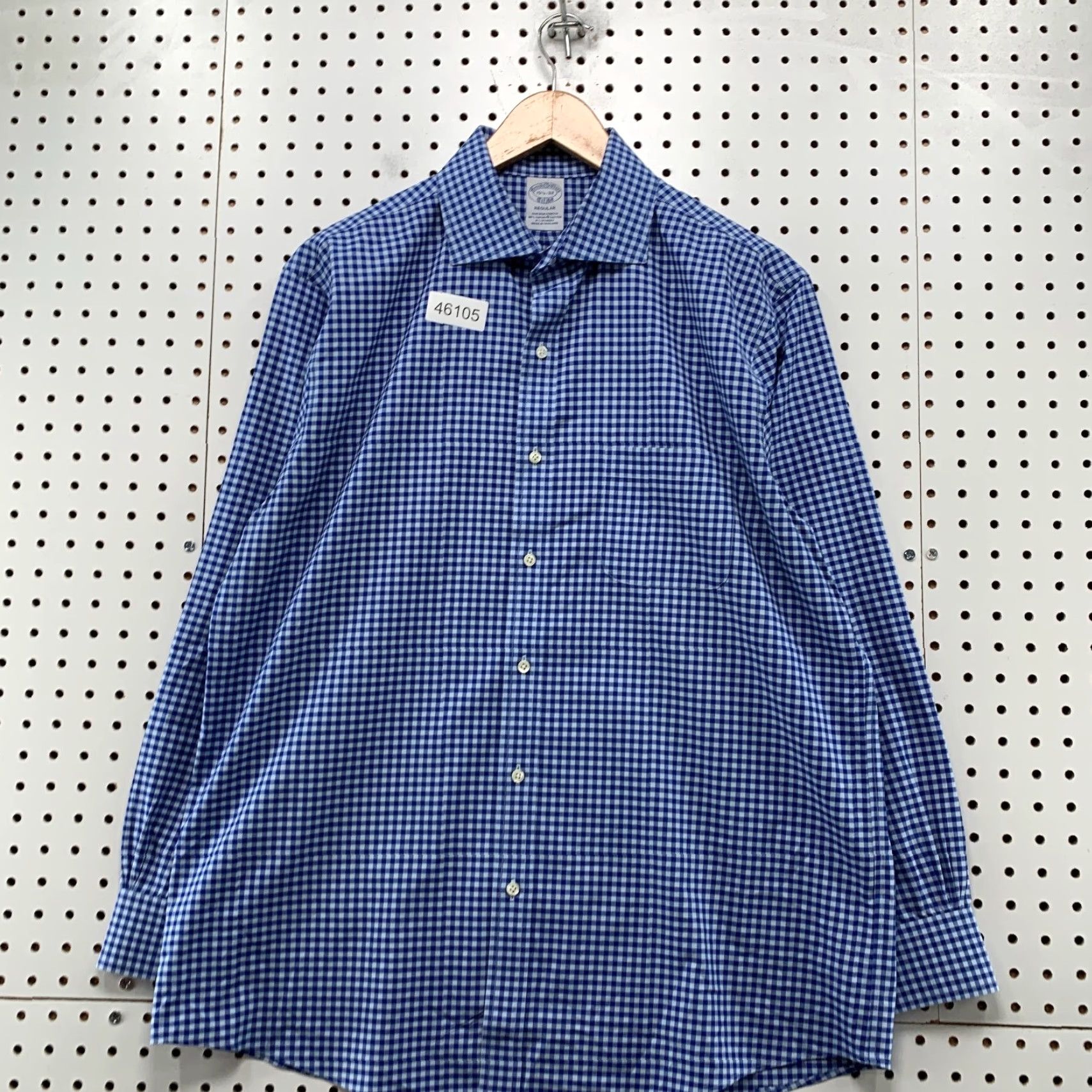 Brooks Brothers Brooks Brothers Button Shirt Mens Large Neck 15.5 32 Blue Check Non Iron Stretch Dress Shirt Regular Long Sleeve Mens Size US L / EU 52-54 / 3 - 4 Thumbnail