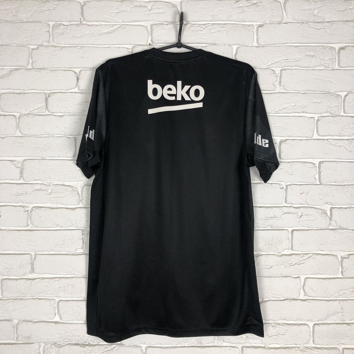 Adidas Besiktas adidas 2019 2020 away soccer jersey Size US L / EU 52-54 / 3 - 4 Thumbnail