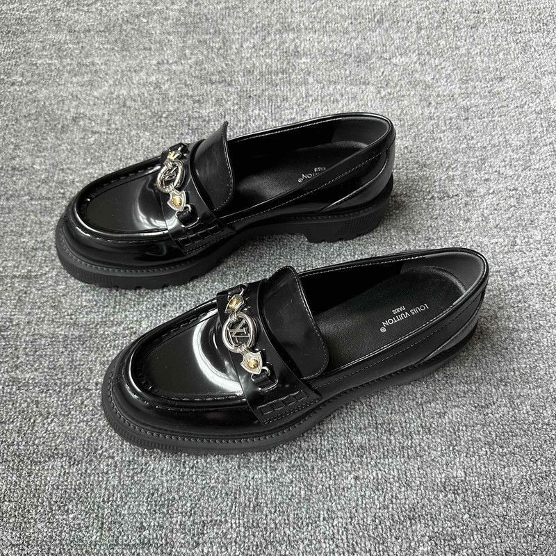 Louis Vuitton Louis Vuitton District Black Leather Loafers -2505 Size US 6 / IT 36 - 1 Thumbnail