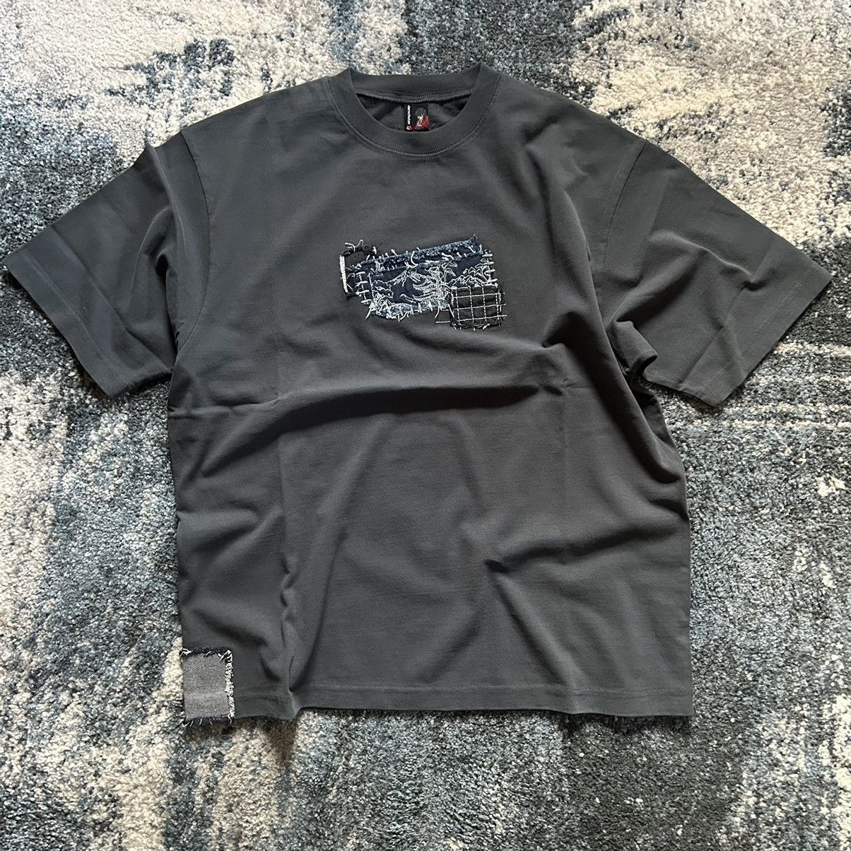Derschutze BORO SASHiKO BOXY HEAVYWEiGHT TEE PATCHWORK STEEL BLUE Size US L / EU 52-54 / 3 - 4 Thumbnail