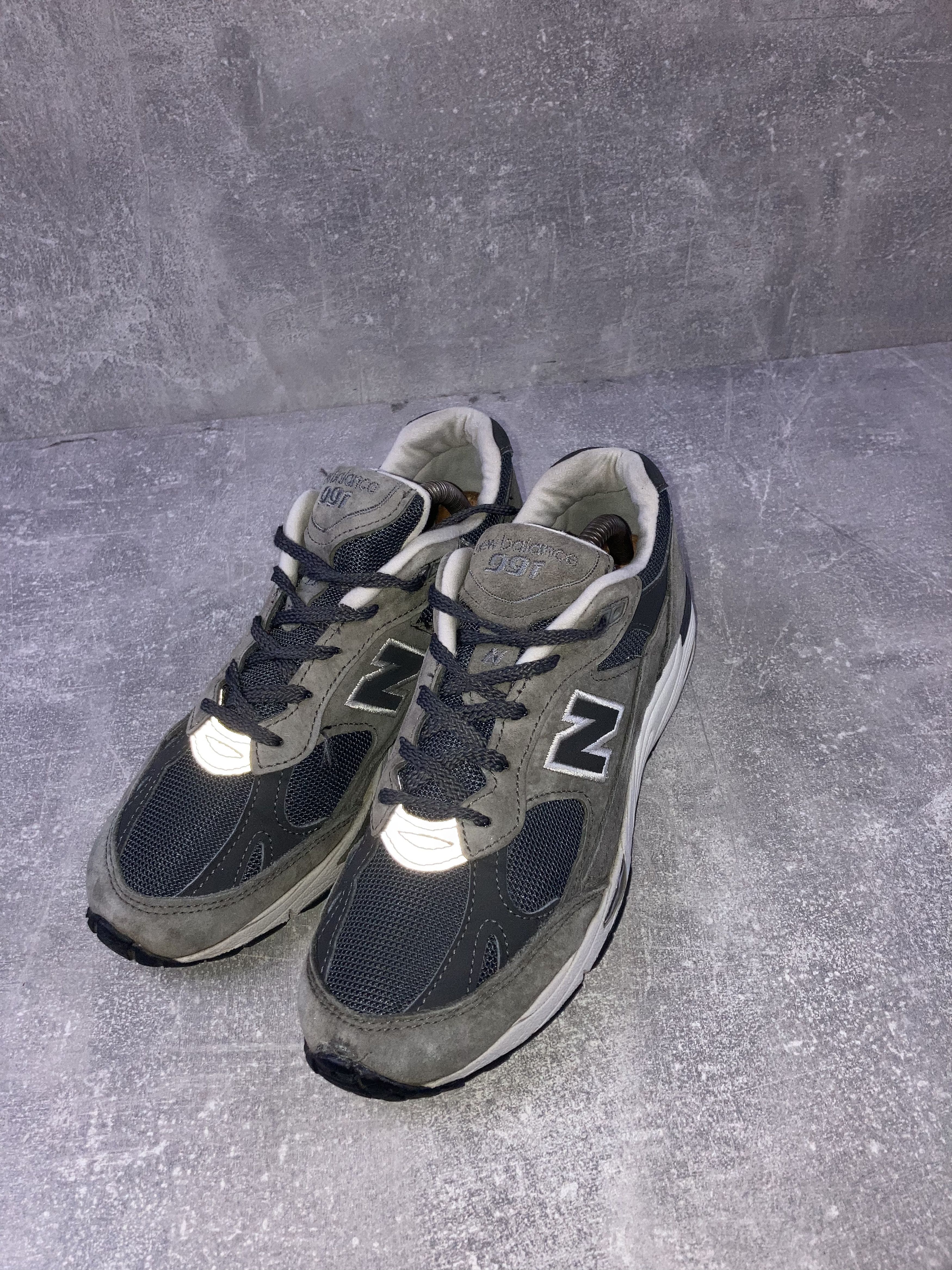New Balance New Balance 991 suede grey sneakers made in England Size US 8 / IT 38 - 3 Thumbnail