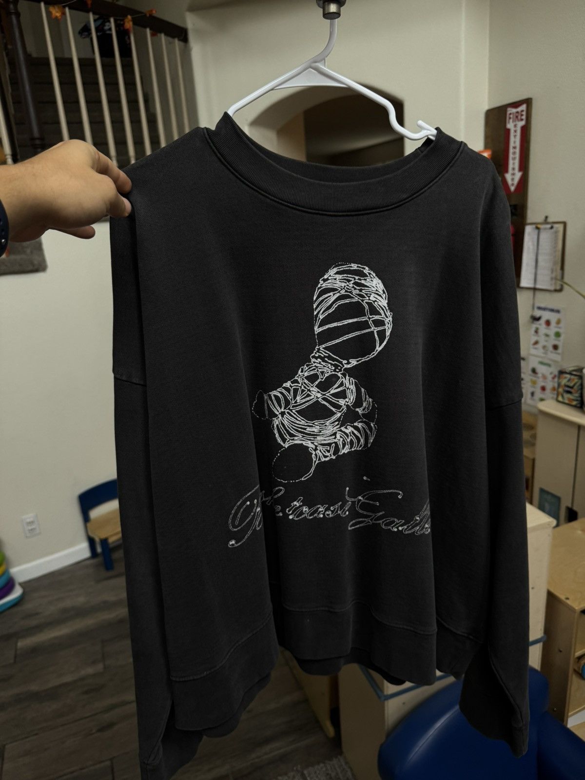 basketcase gallery MUMMY BEAR, basketcase crewneck Size US XL / EU 56 / 4 - 3 Thumbnail