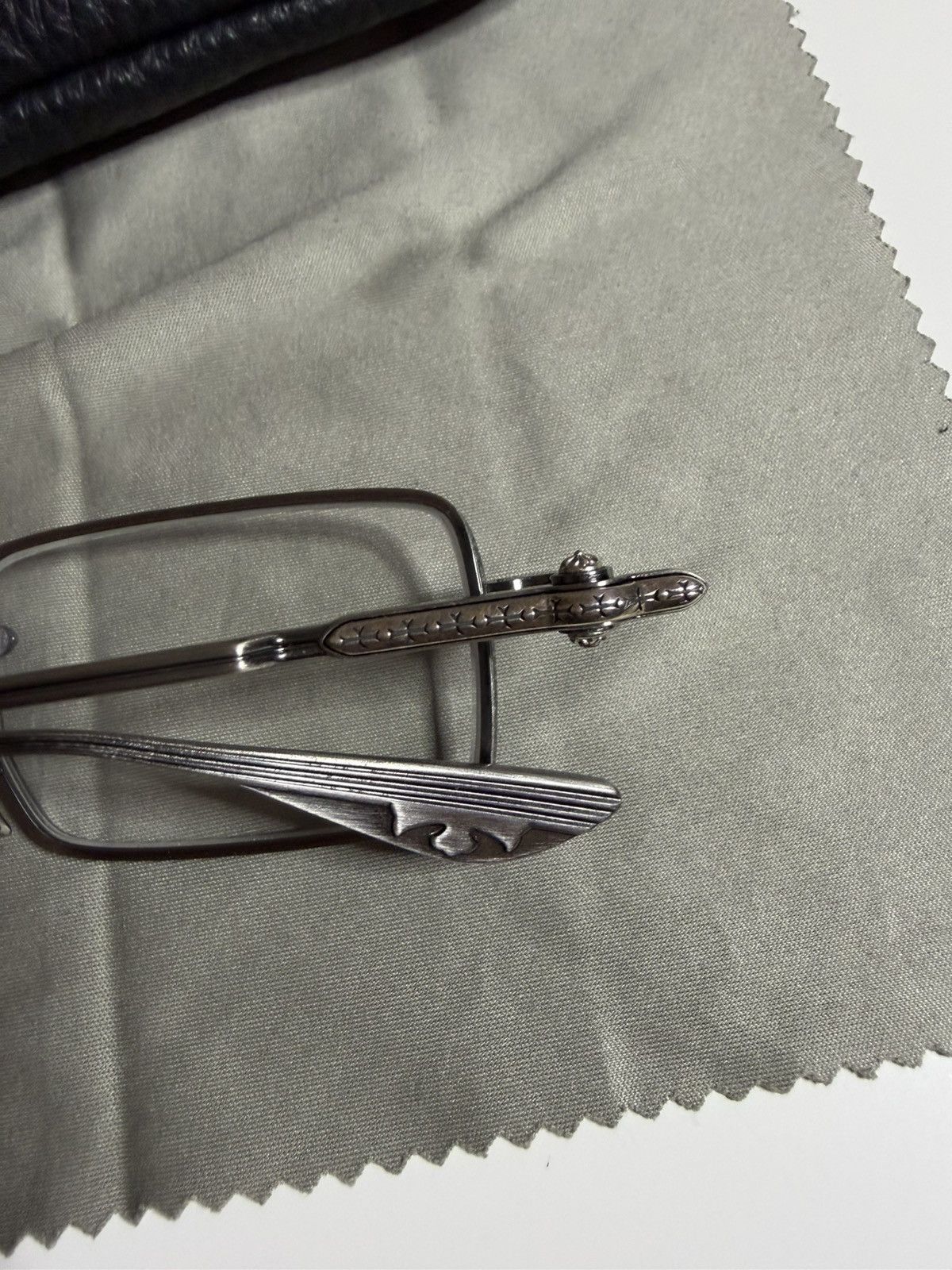 Chrome Hearts chrome hearts buckle rider glasses Size ONE SIZE - 4 Thumbnail