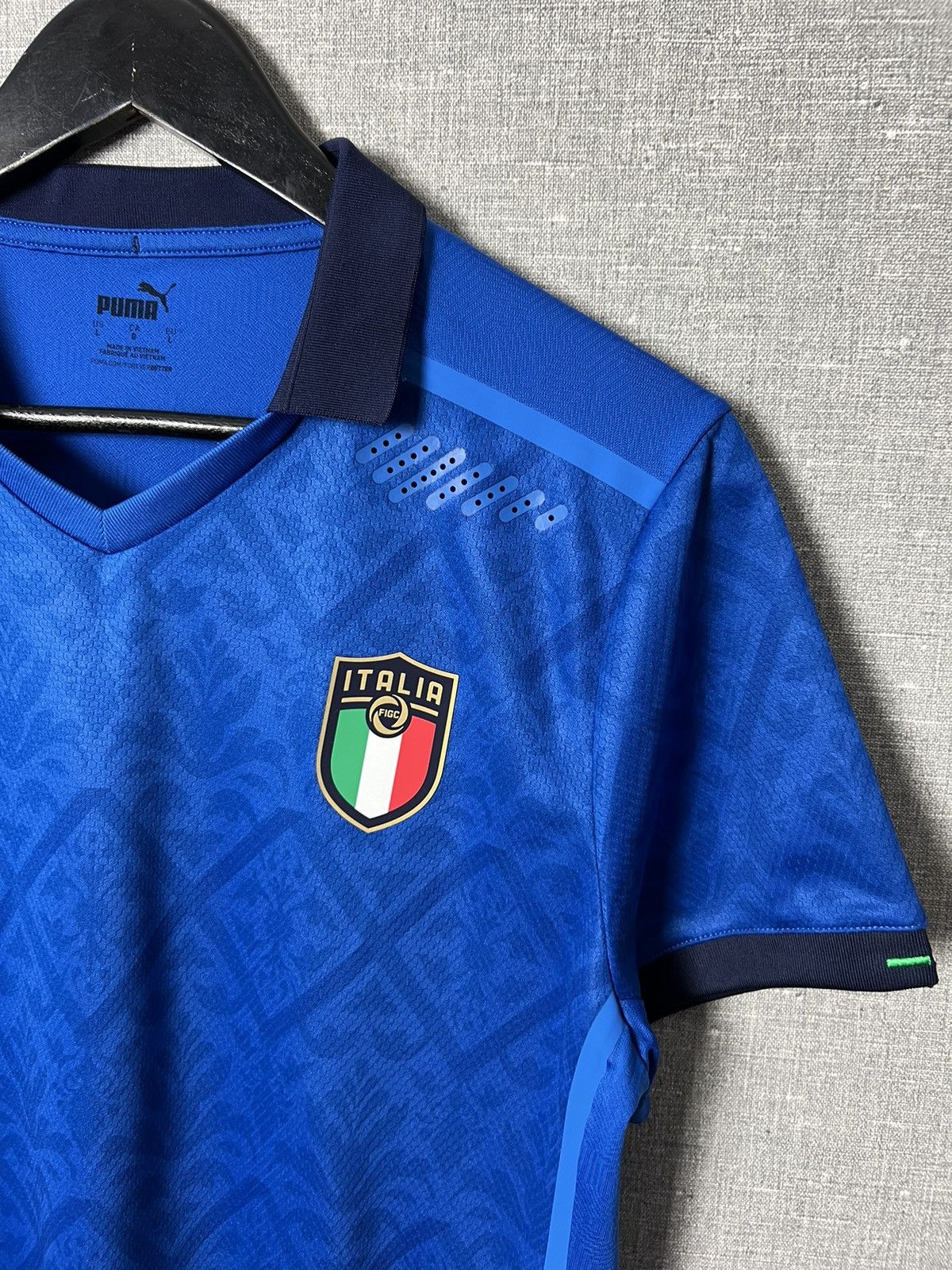 Puma 2020 / 2021 Puma Italy Player Issue Pro Home Jersey Size L / US 10 / IT 46 - 5 Thumbnail