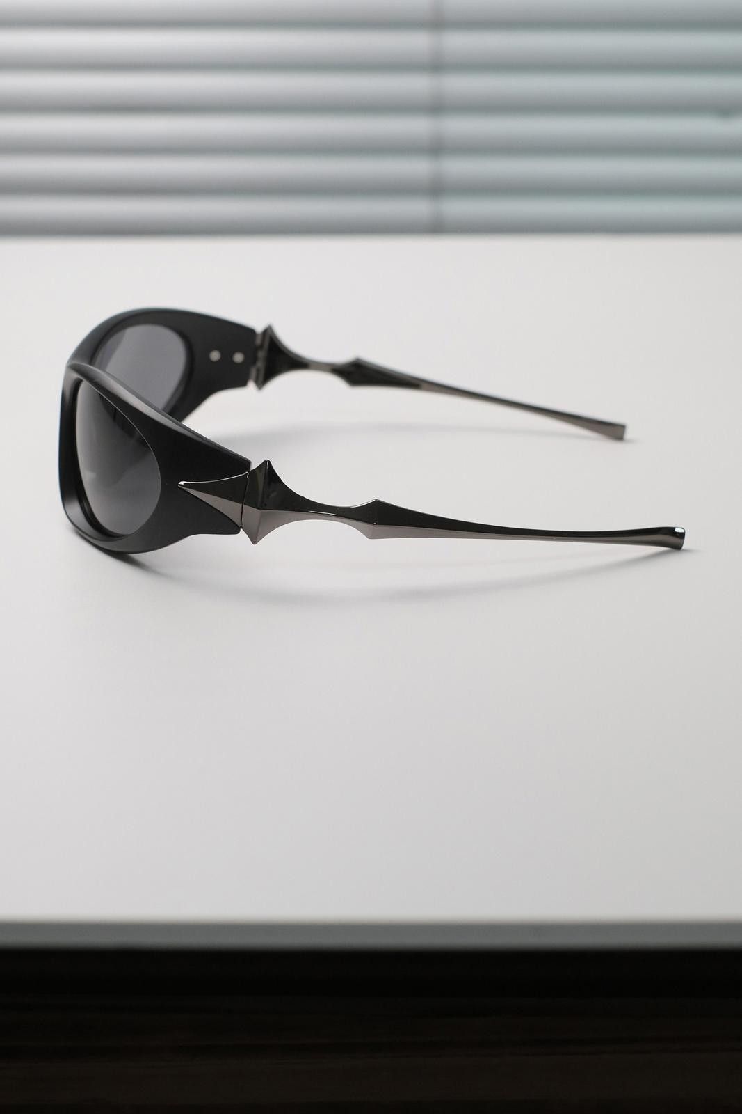 Other Y2k Vtg Avant Garde Futuristic Gunmetal Sunglasses Unisex OS Size ONE SIZE - 7 Thumbnail
