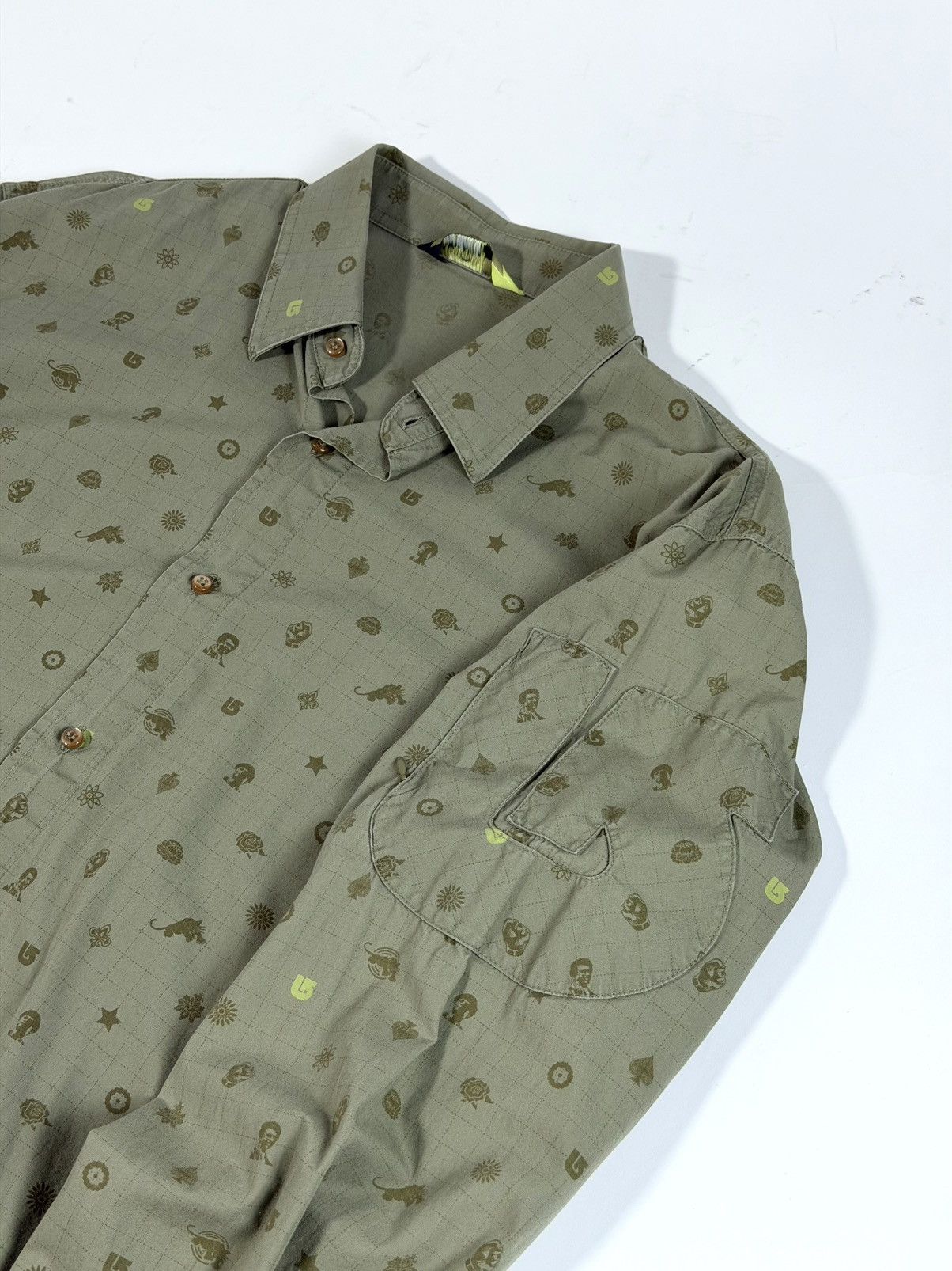 Burton Burton AOP Button Up Size US XL / EU 56 / 4 - 2 Thumbnail