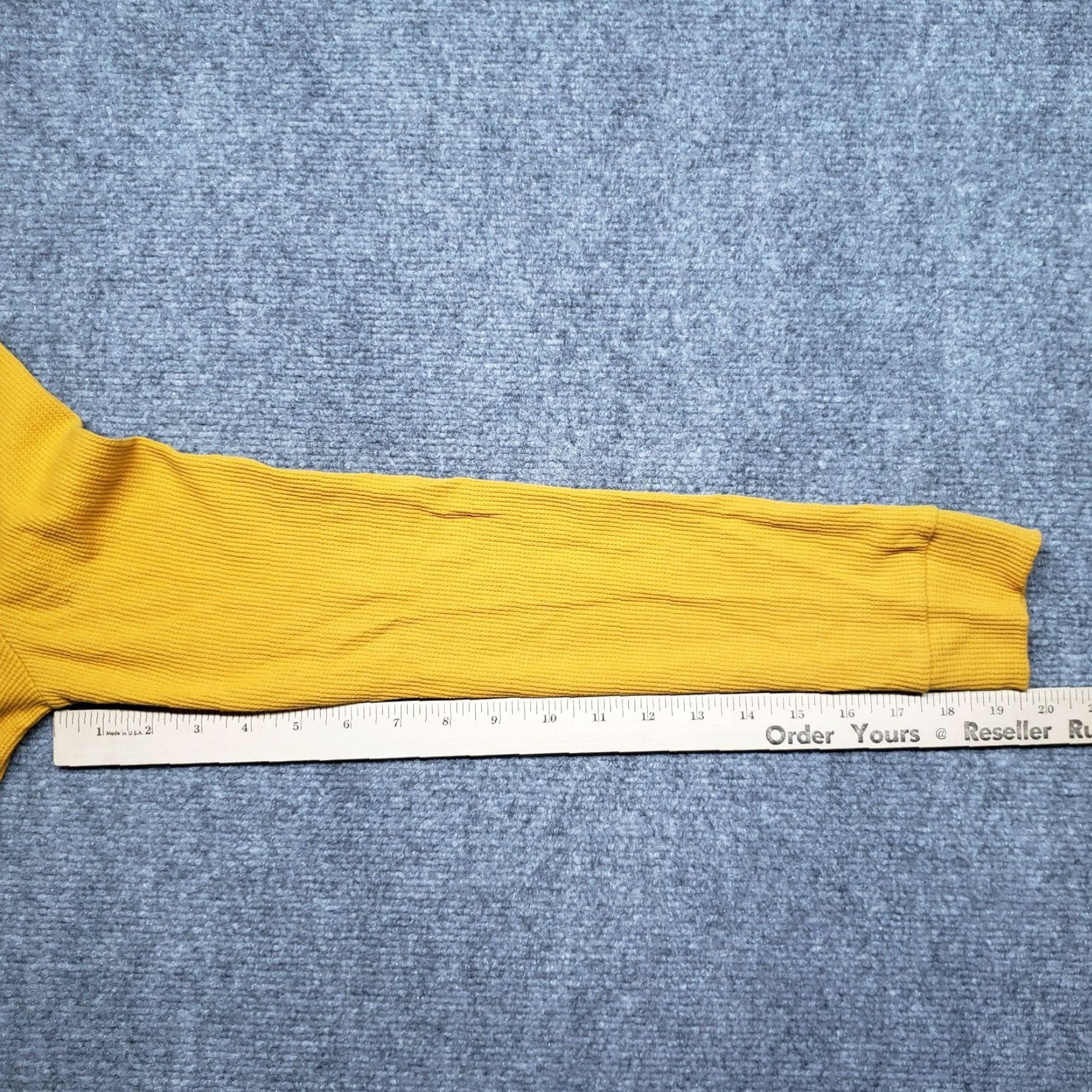 Vintage Rue21 Womens L Yellow Butterfly Graphic Long Sleeve Pullover V Neck Sweater Size L / US 10 / IT 46 - 5 Thumbnail