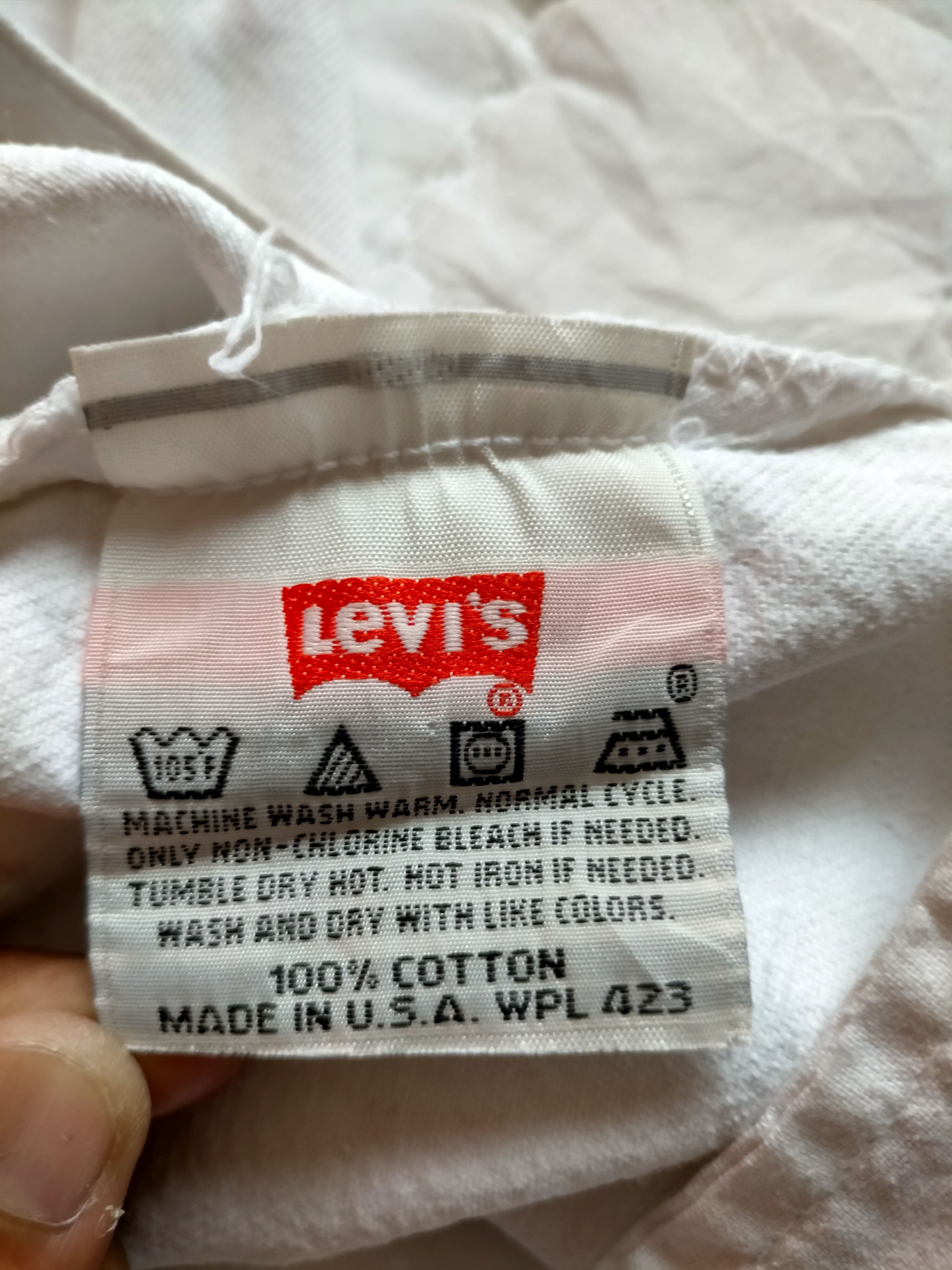 Levi's Vintage Clothing Vintage Levis 501 Usa Button Fly White Jeans Size US 33 - 22 Thumbnail