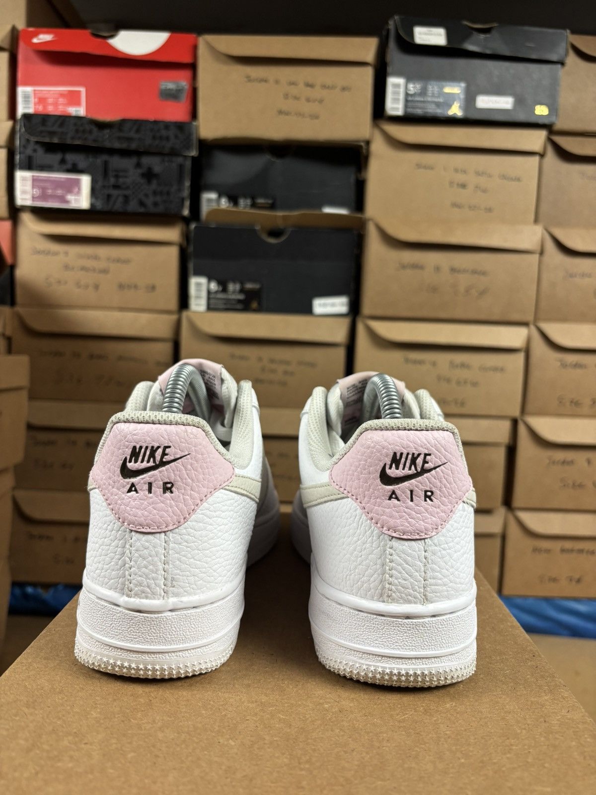 Nike Nike Air Force 1 low white light orewood pink Size US 7 / IT 37 - 4 Thumbnail