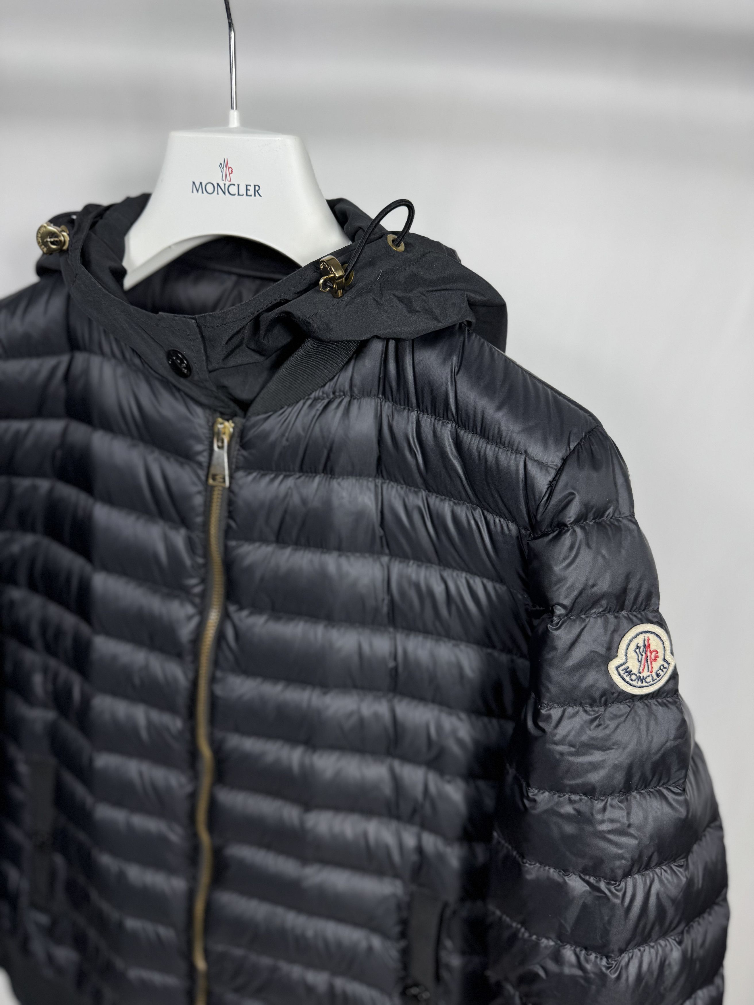 Moncler Moncler Honorat Jacket Size M / US 6-8 / IT 42-44 - 2 Thumbnail