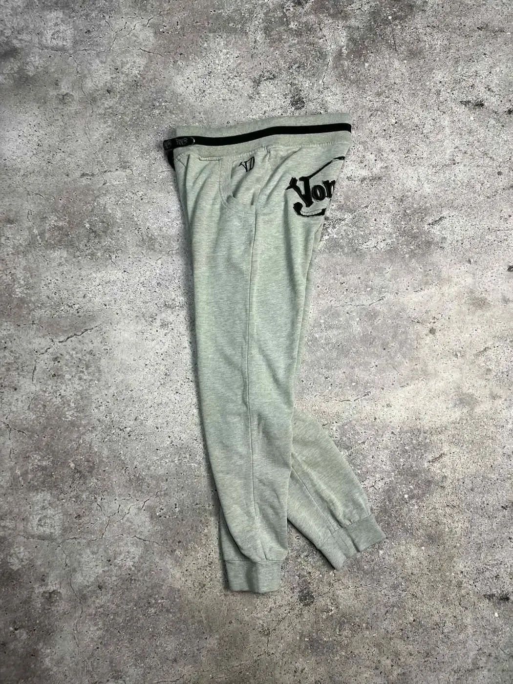 Vintage × Von Dutch SALE💣Y2K Streetwear Von Dutch sweatpants joggers big logo Size US 31 - 2 Thumbnail